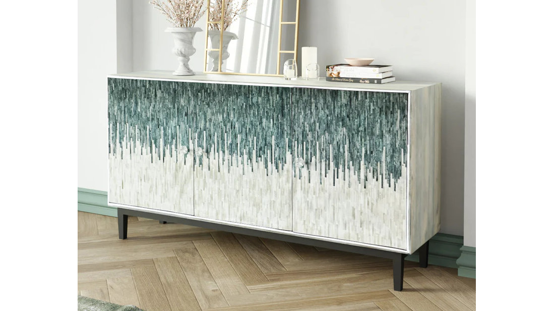 How to Use a Buffet Cabinet for Decluttering Your Dining Area Without Sacrificing Style