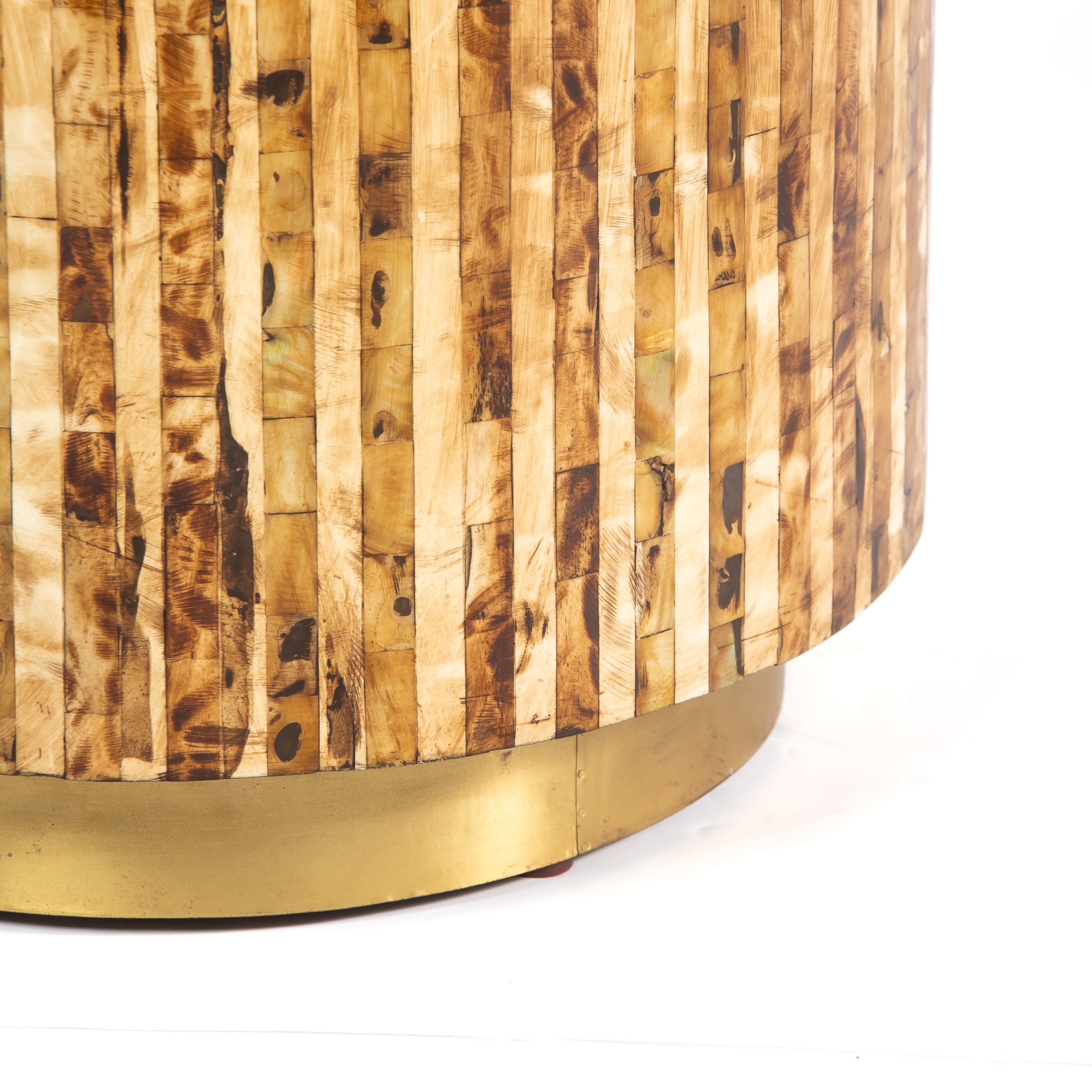 طاولة منزل جانبية - مرصعة بصدف اللؤلؤ البني