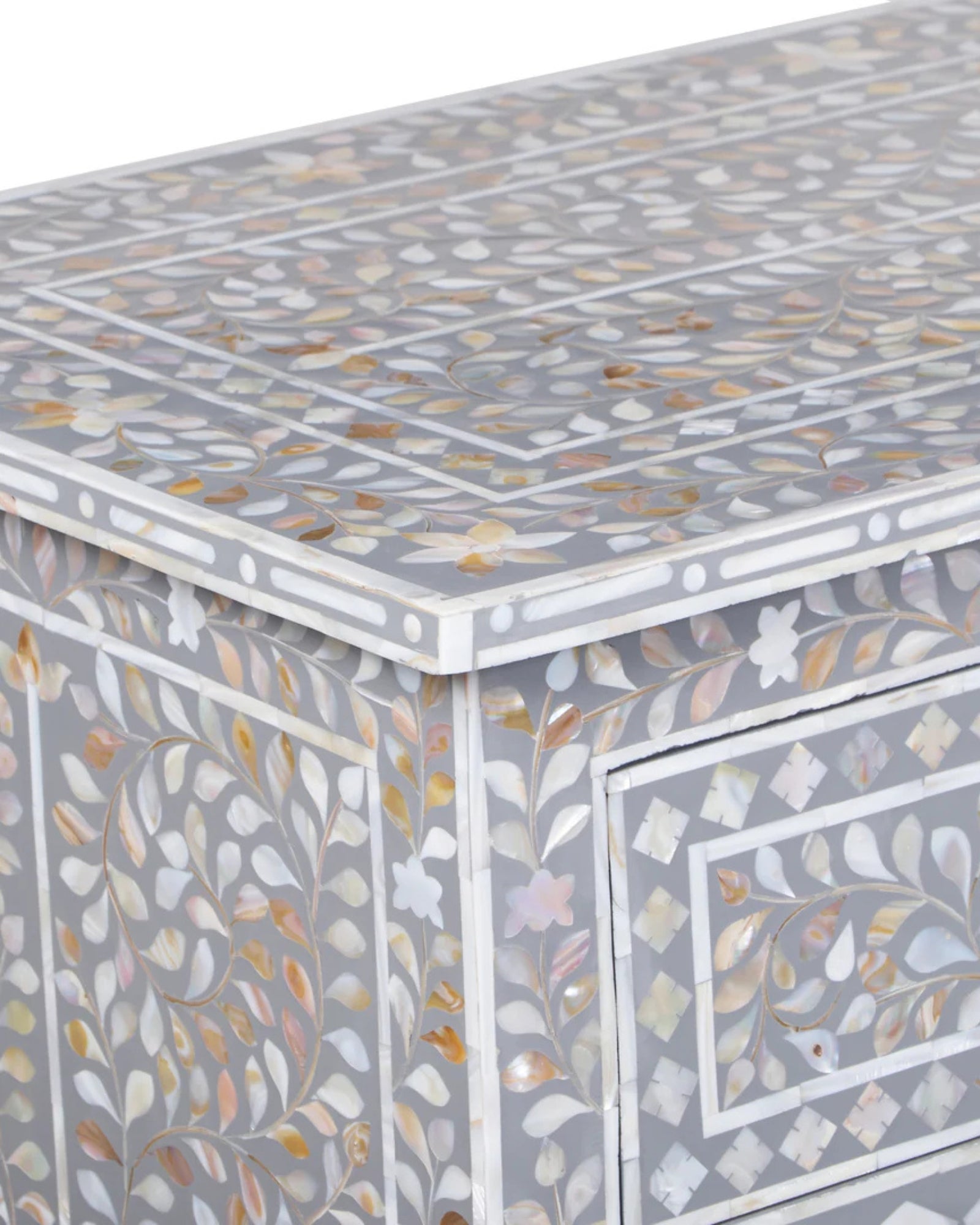 Iris Chest of Drawers in grey Mother of Pearl inlay