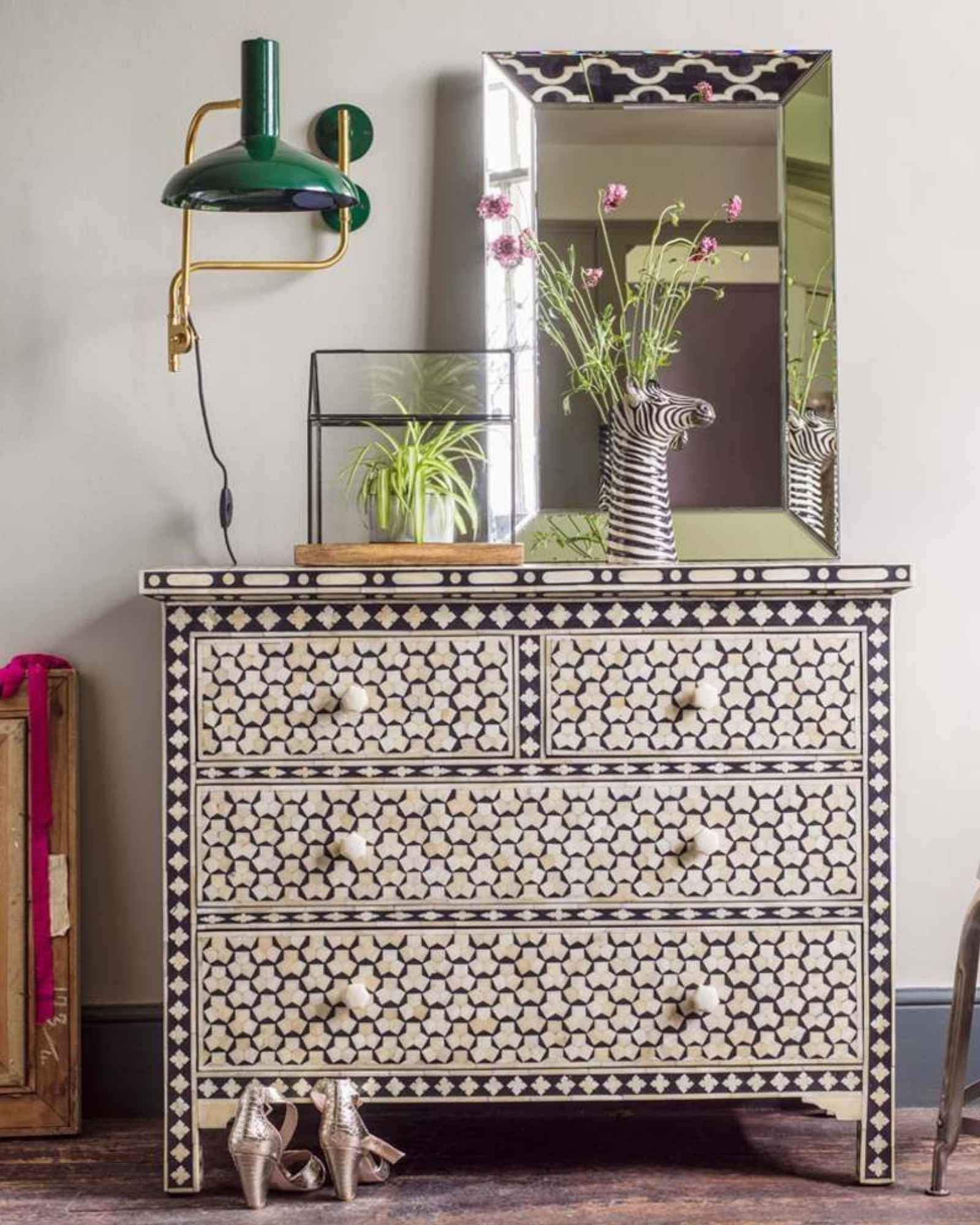Vaan Chest of Drawers - Black & White Bone Inlay - Tabeer Homes