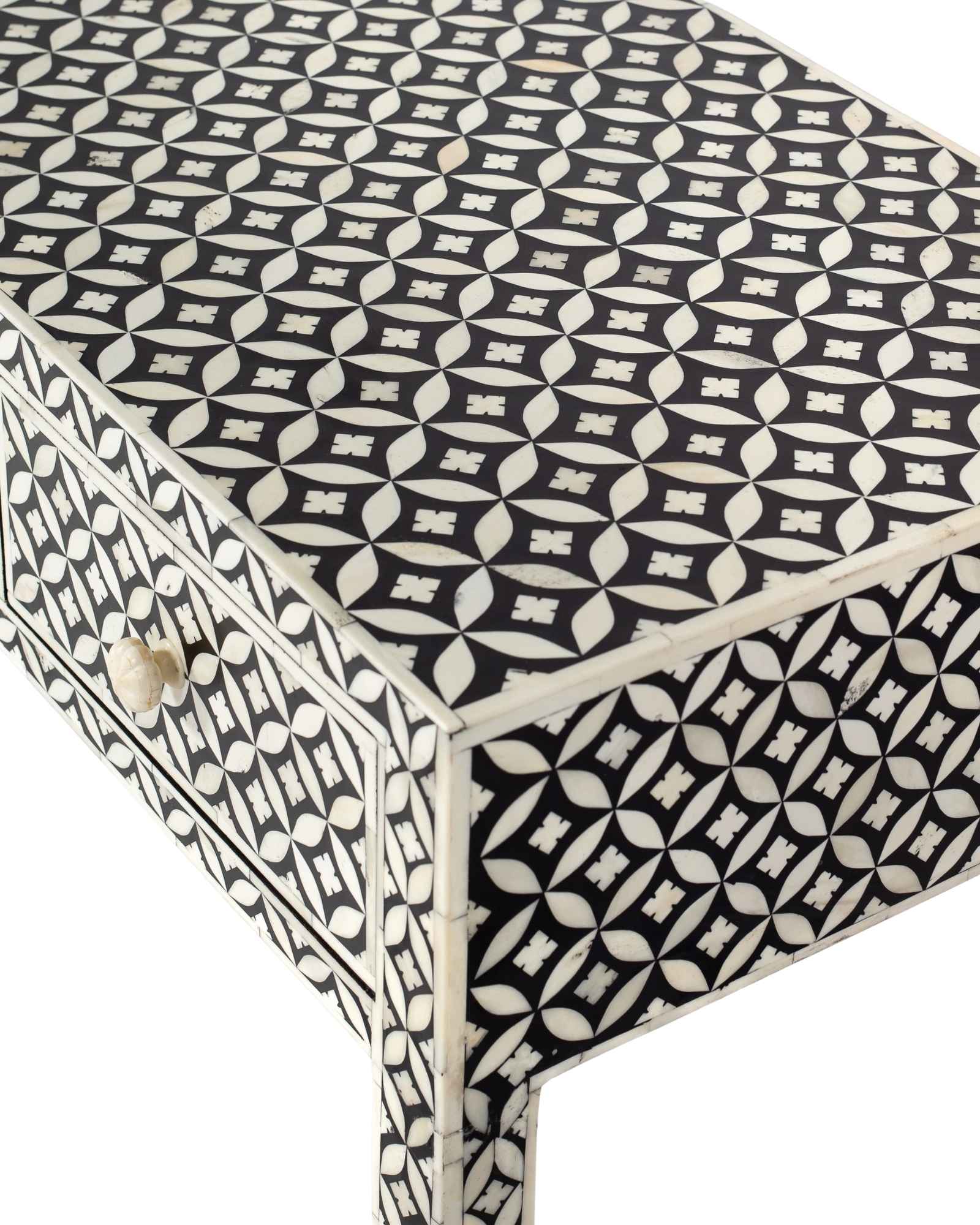 Handcrafted black and white bone inlay console table on mango wood, artisan-made heirloom by Tabeer Homes furniture.
