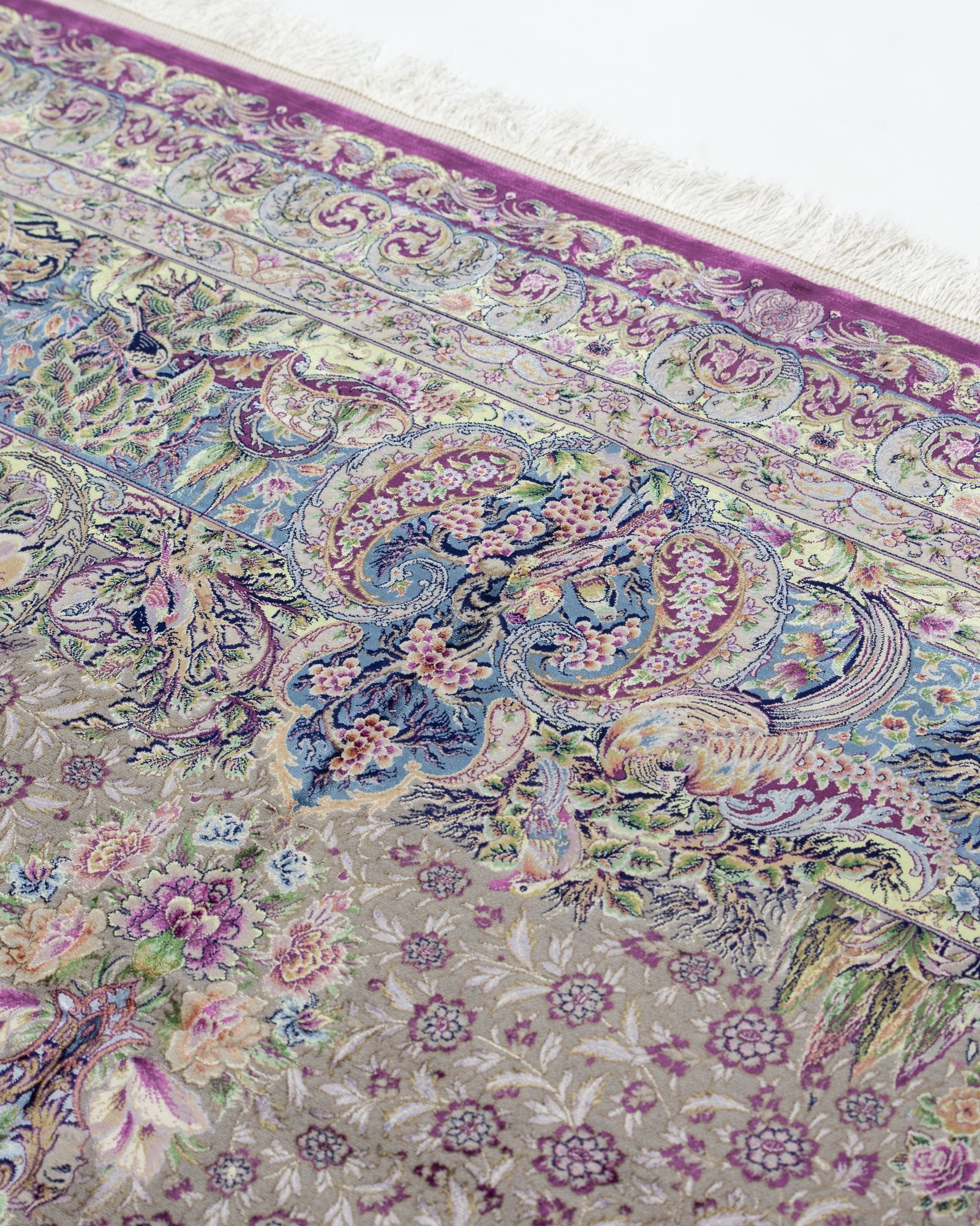 Arezoo Persian silk and wool rug fringe and selvedge detail, silver lilac 200 x 300 cm - Tabeer Homes Dubai