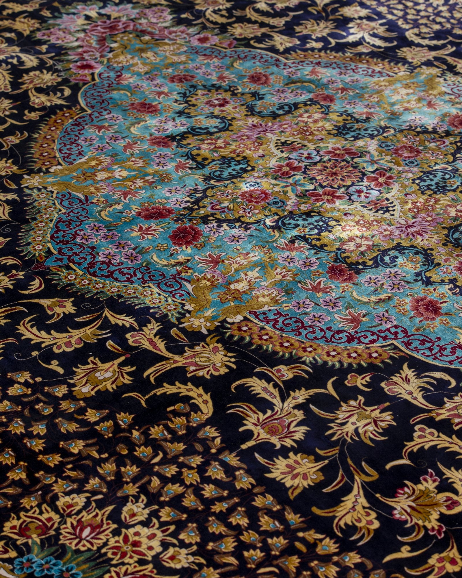 Ariana Persian silk rug fringe and selvedge detail, turquoise and navy 300 x 400 cm - Tabeer Homes Dubai