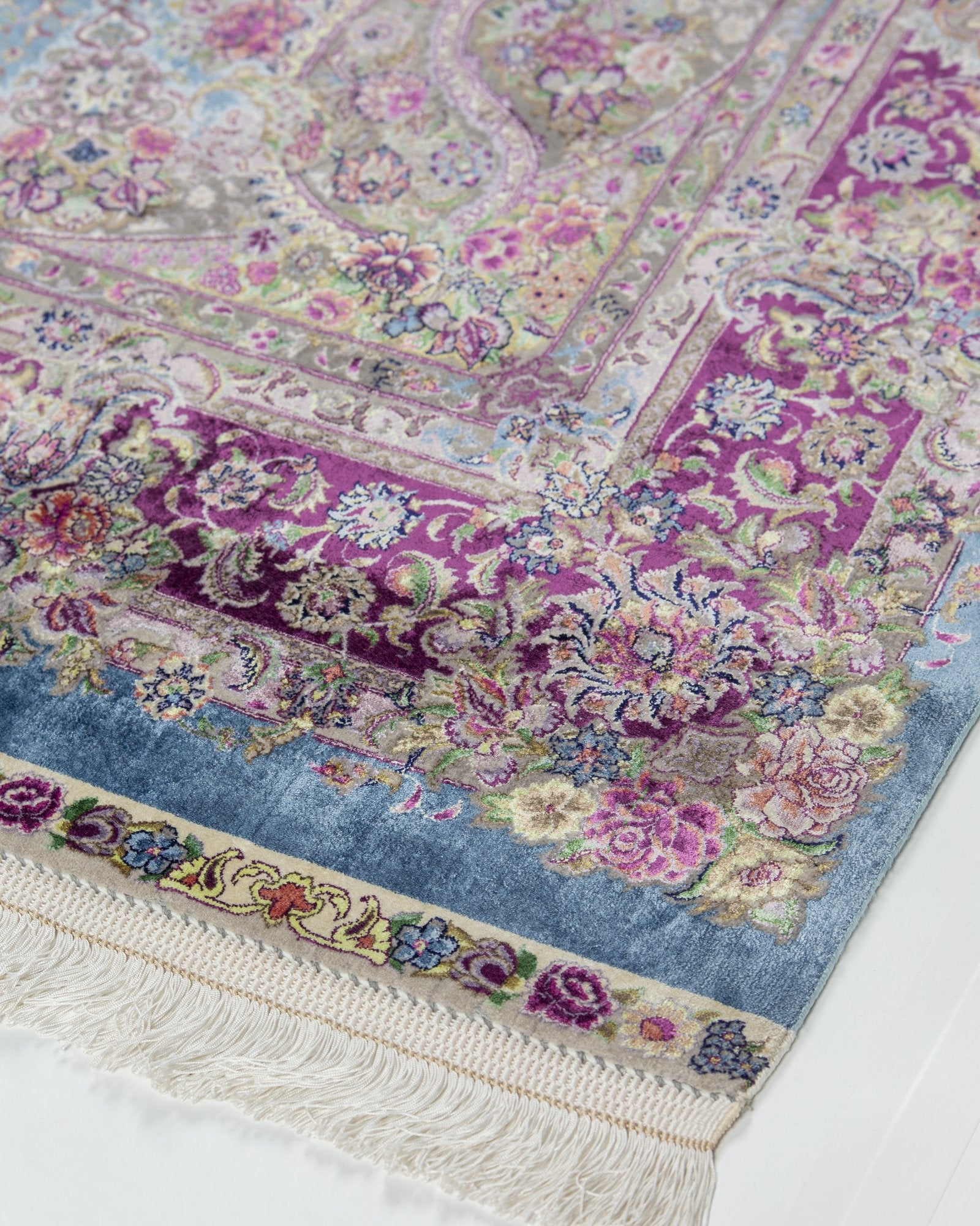 Farahnaz silk and wool carpet floral motif close-up in powder blue, 225 x 150 cm - Tabeer Homes Dubai