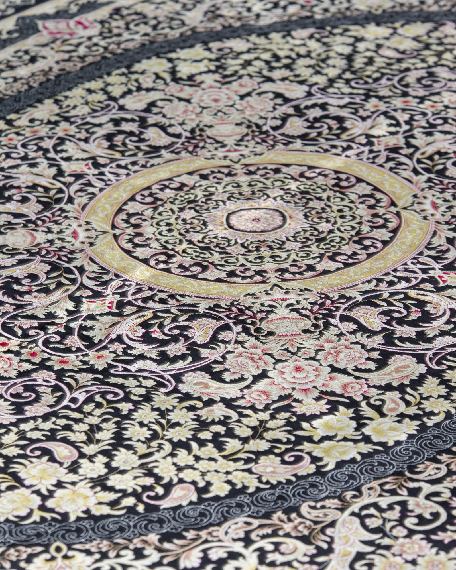 Isolde Persian silk rug pile texture and sheen, black and gold 200 x 300 cm - Tabeer Homes Dubai