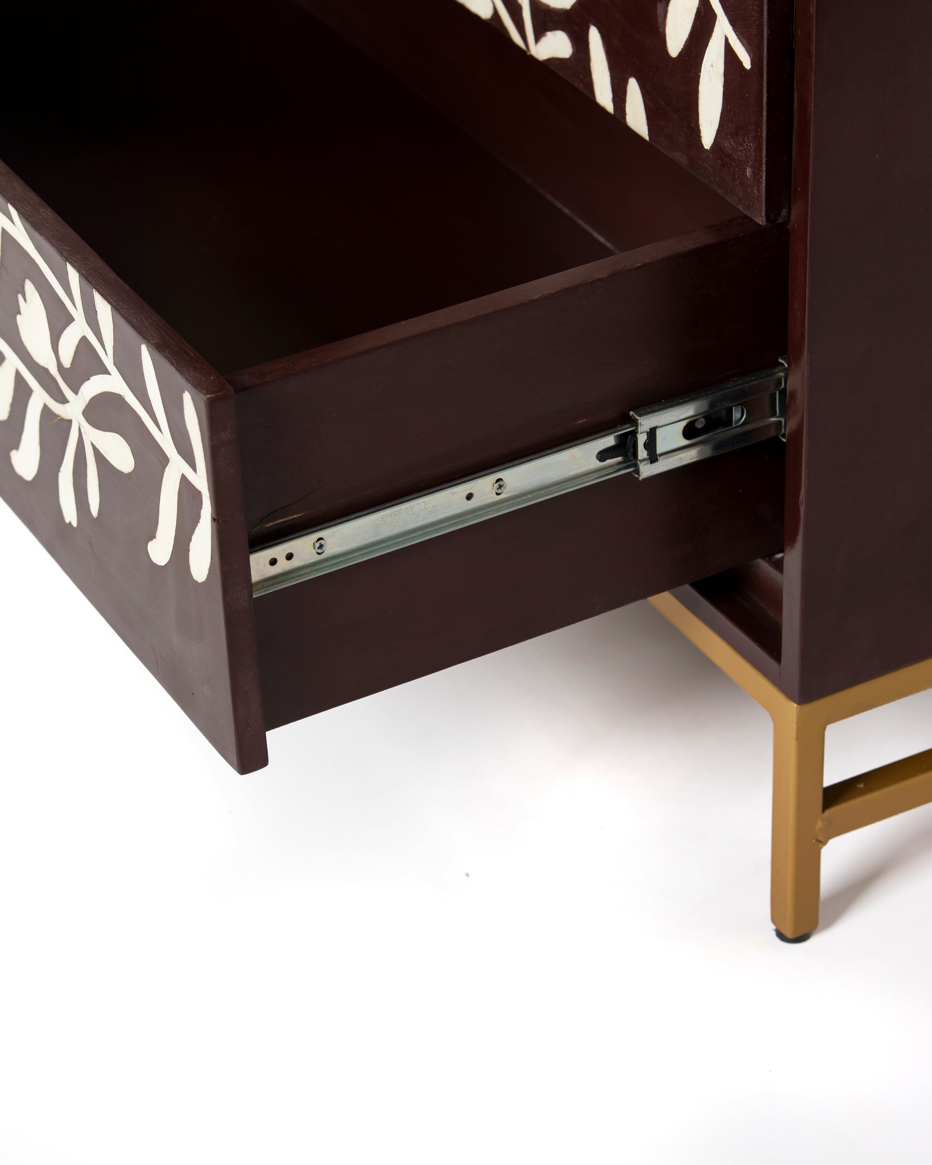 Full extension metal drawer runner on Luna burgundy dresser
