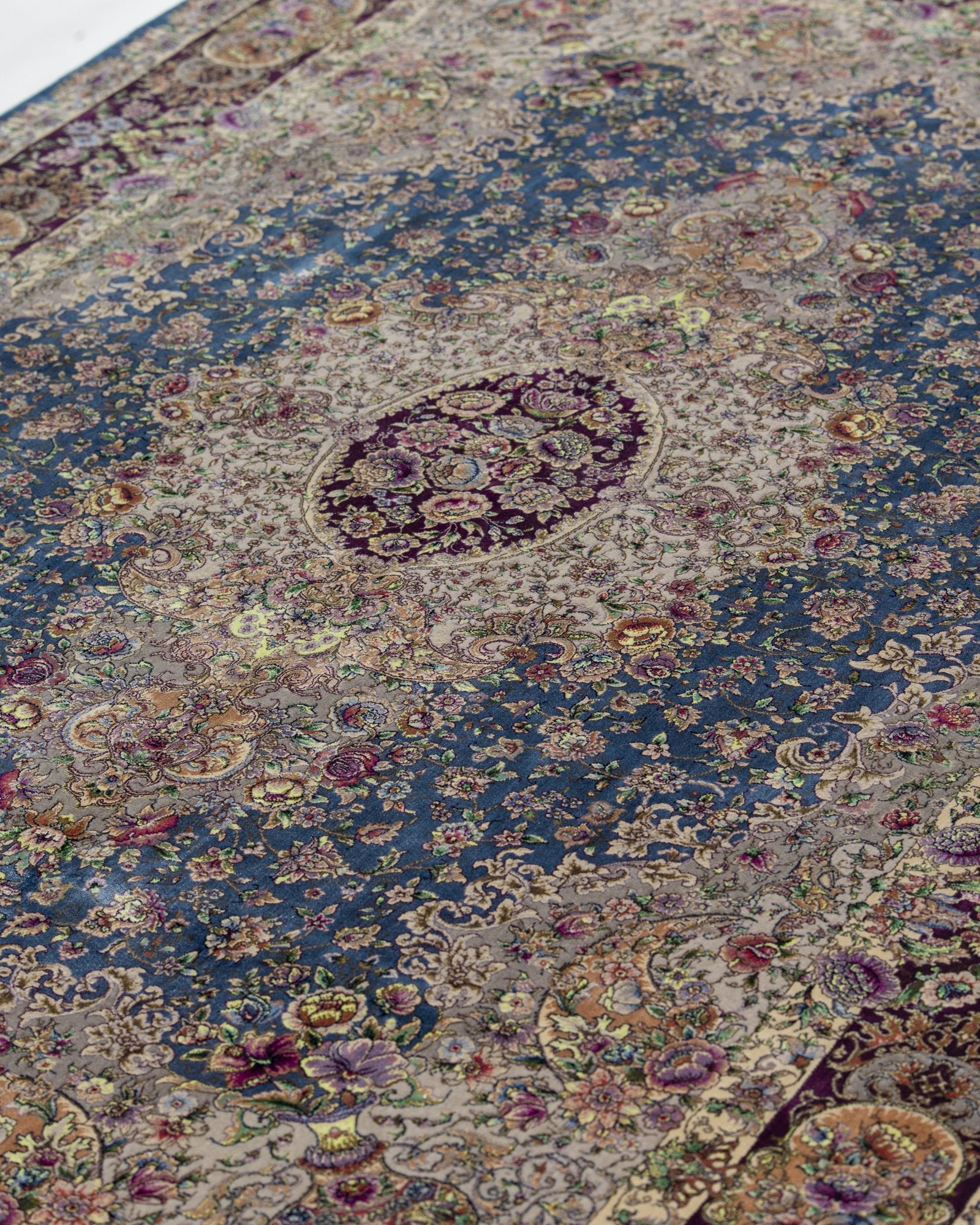 Mahtab Persian silk and wool carpet corner and fringe detail, blue 225x150 cm - Tabeer Homes Dubai