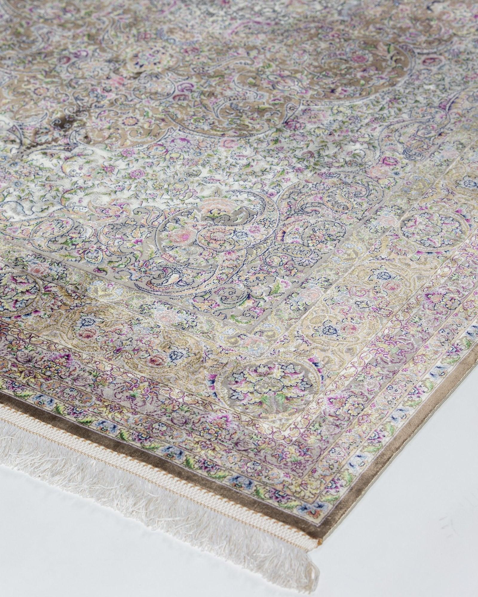 Perla Persian silk and wool carpet design detail, taupe 225x150 cm - Tabeer Homes Dubai