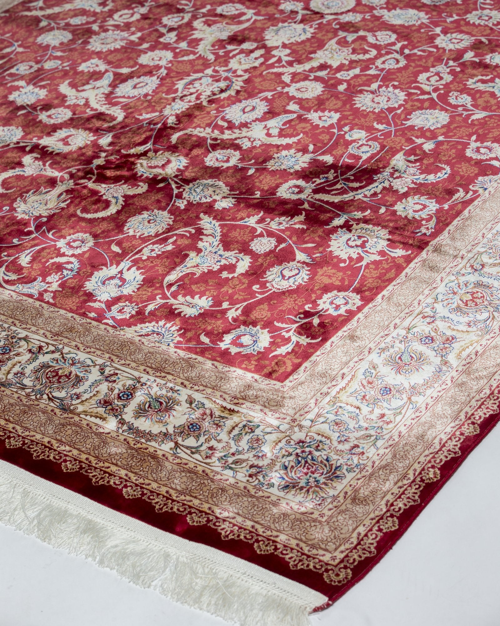 Ravenna Persian silk carpet design detail in crimson red, 200 x 300 cm - Tabeer Homes Dubai