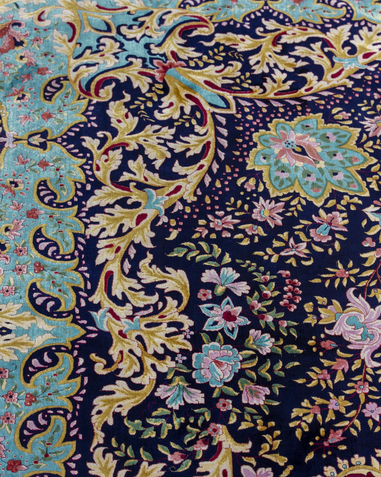 Serafina silk carpet spandrel and guard border in navy and sky blue, 300 x 400 cm - Tabeer Homes Dubai