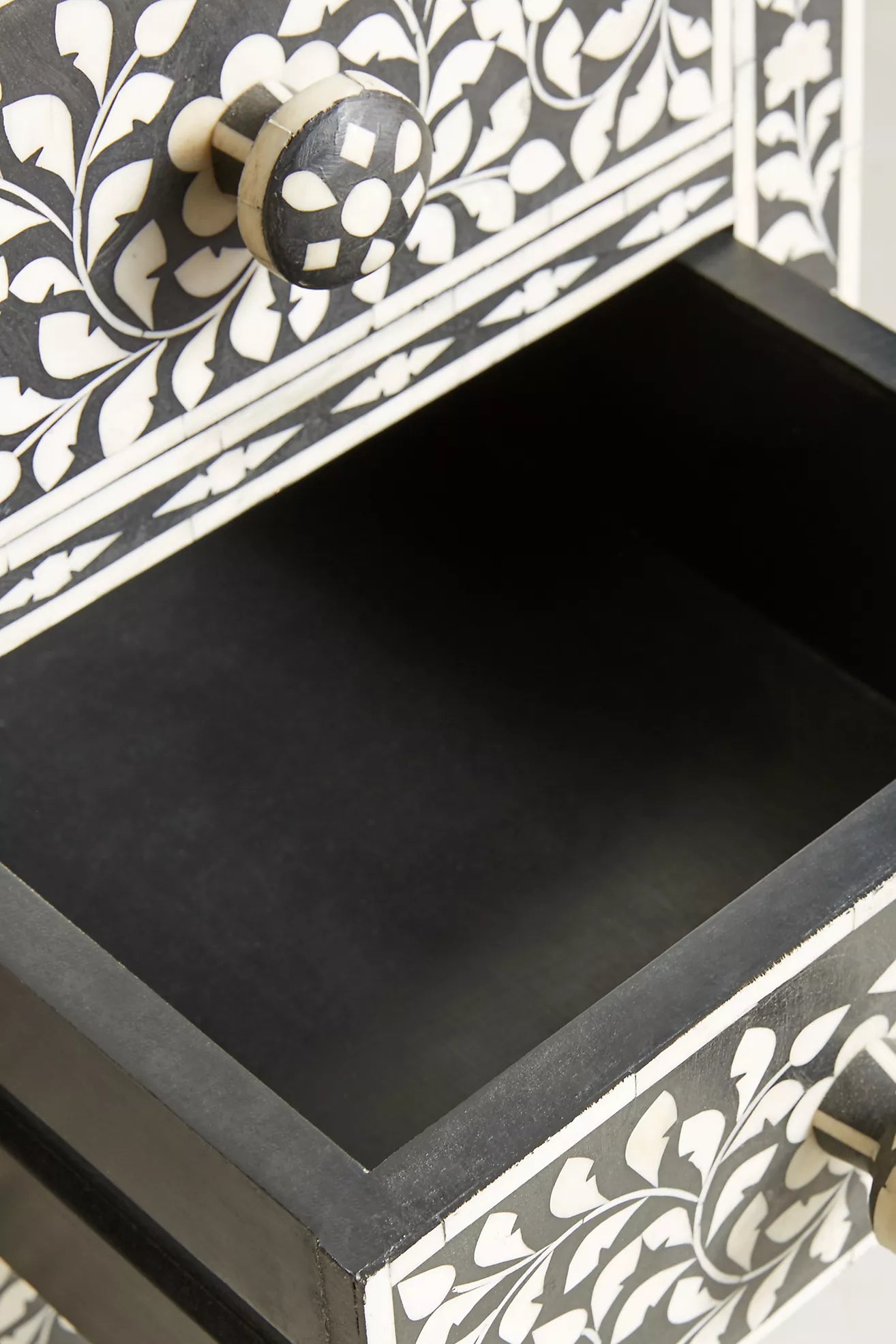 Jade Chest of Drawers - Black & White Bone Inlay - Tabeer Homes