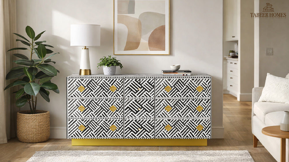 chest of drawers and mirror