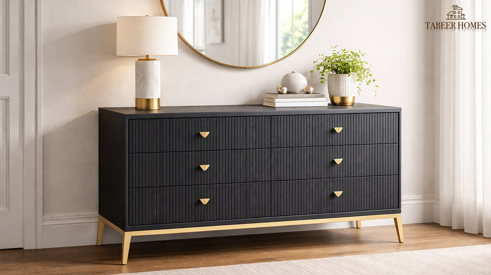 chest of drawers