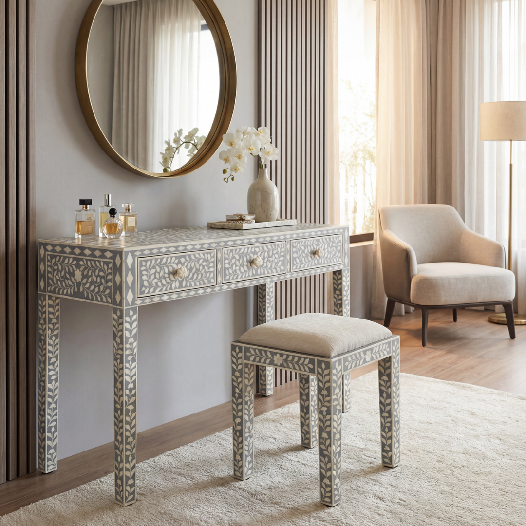 Jade Console Table – Light Grey & White Bone Inlay