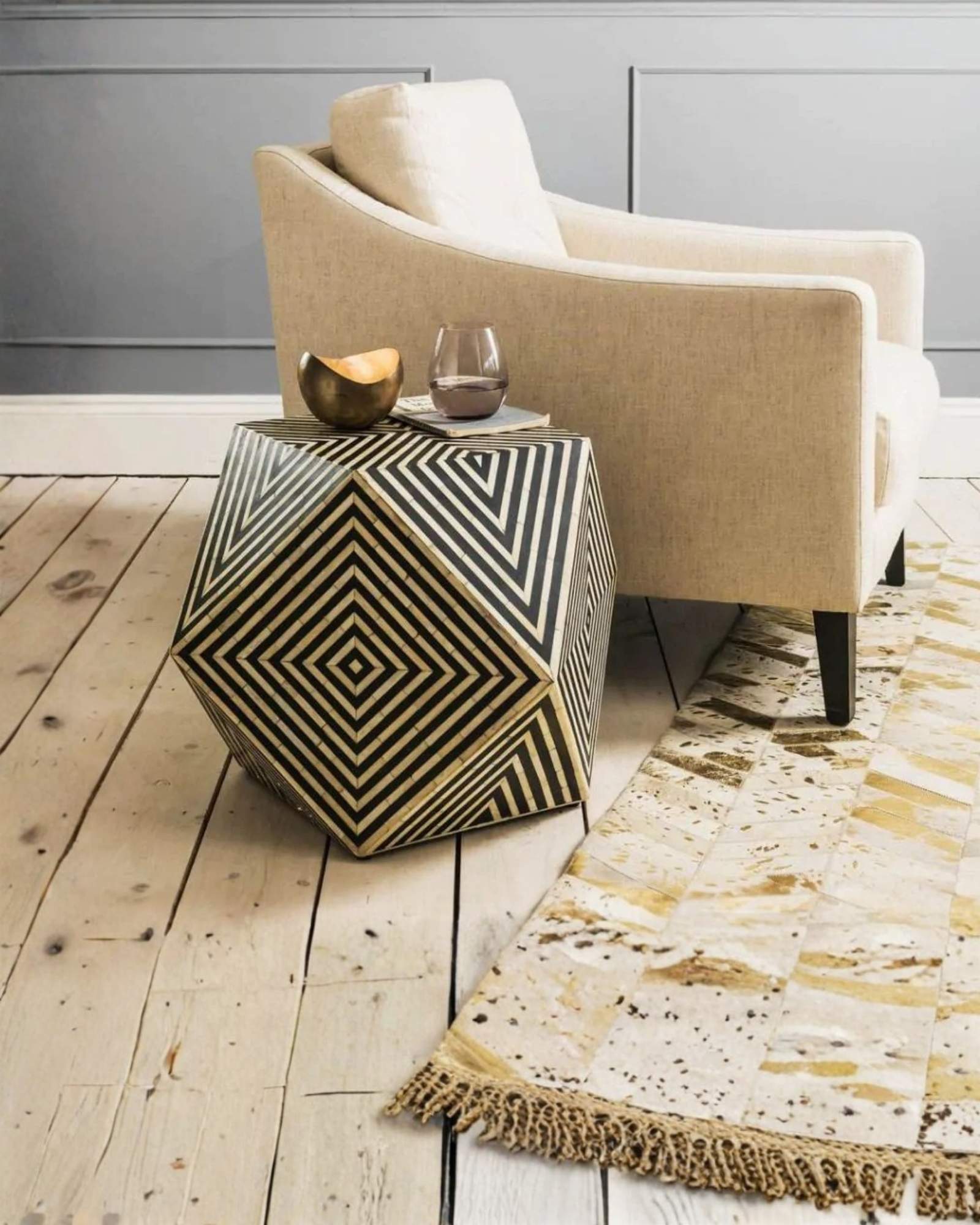 Aryan Side Table - Black & White Bone Inlay - Tabeer Homes