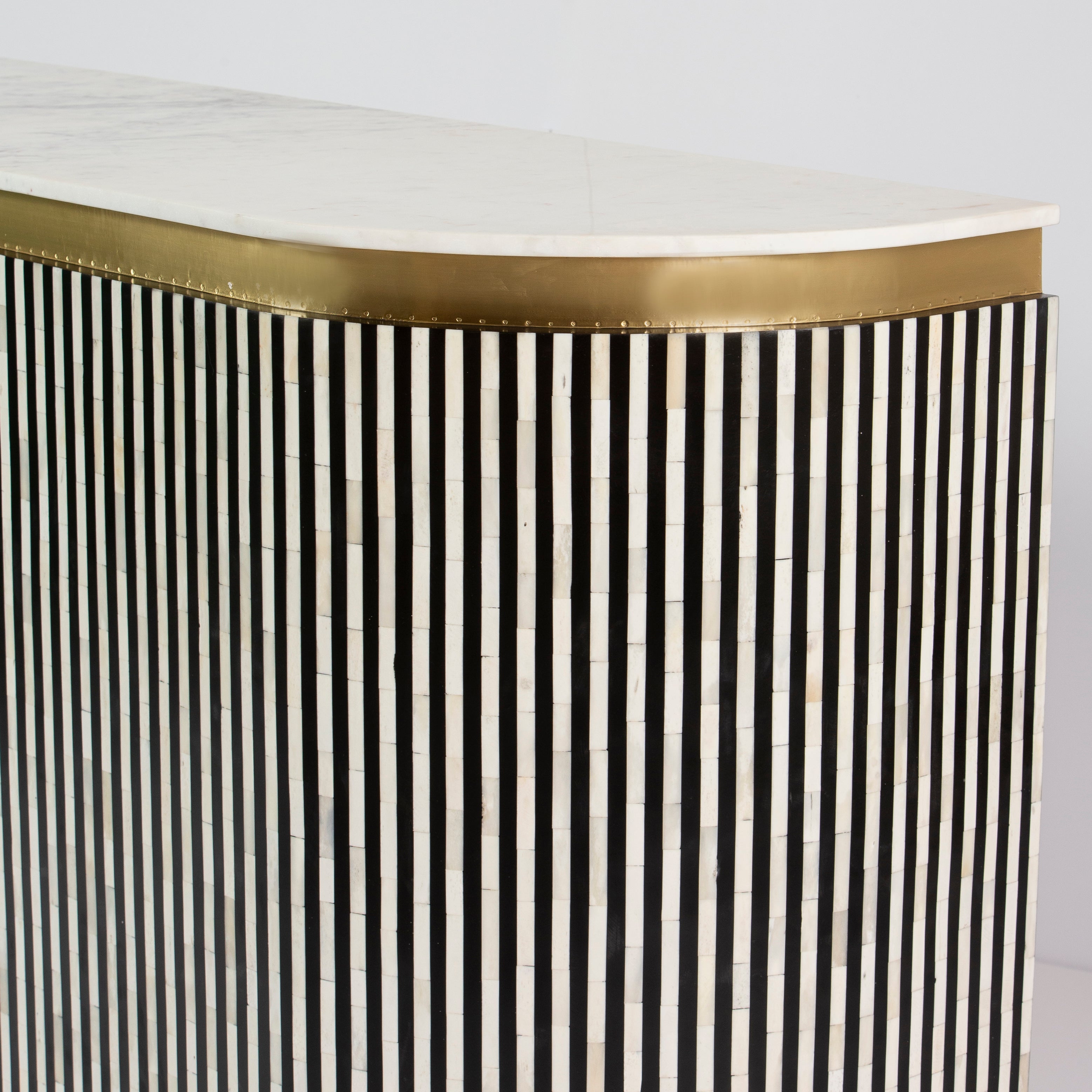 Saphed Bar Counter - Black Bone Inlay