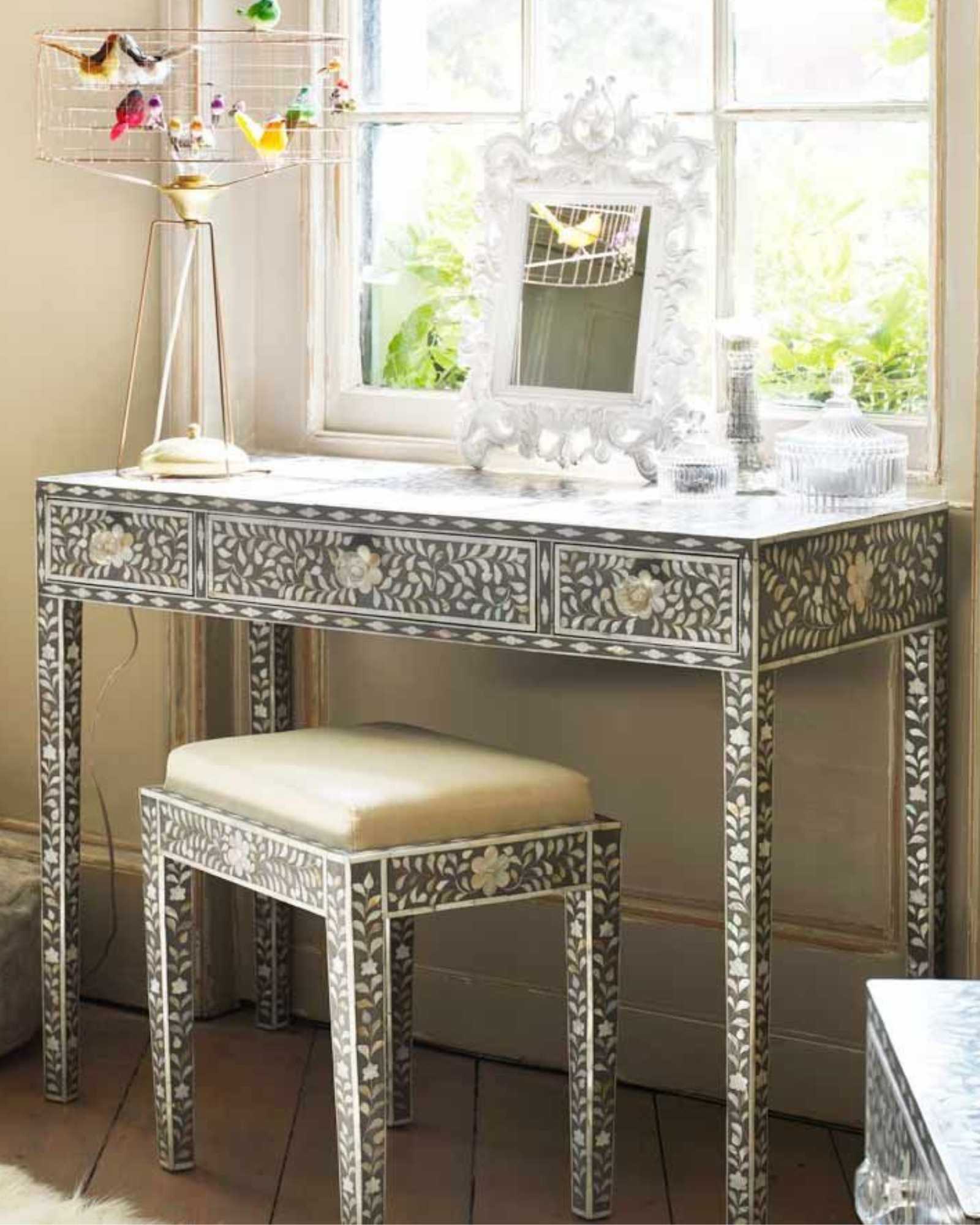 Iris Dresser Console & Stool - Black Mother of Pearl - Tabeer Homes