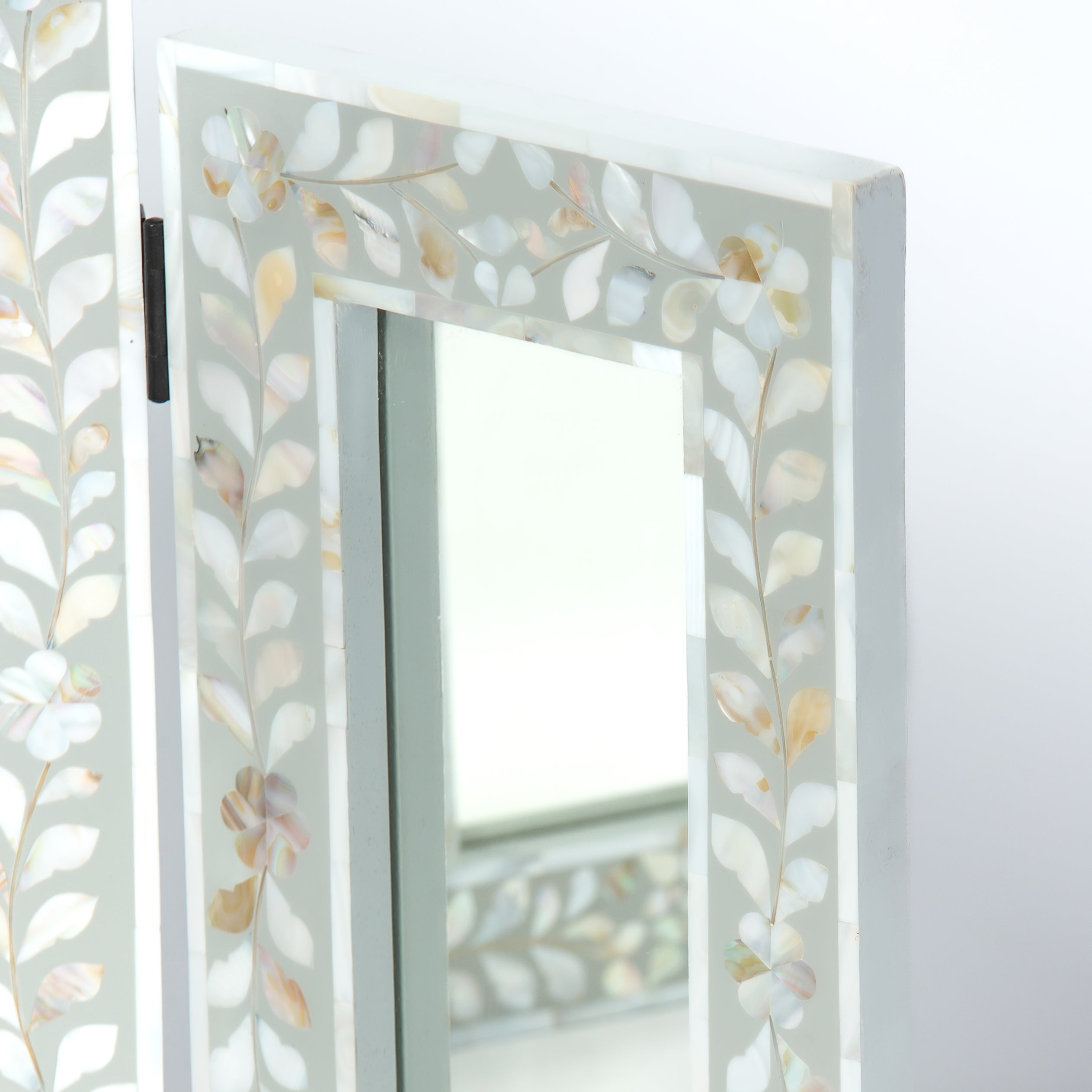 Iris Mirror - Grey Mother of Pearl 1