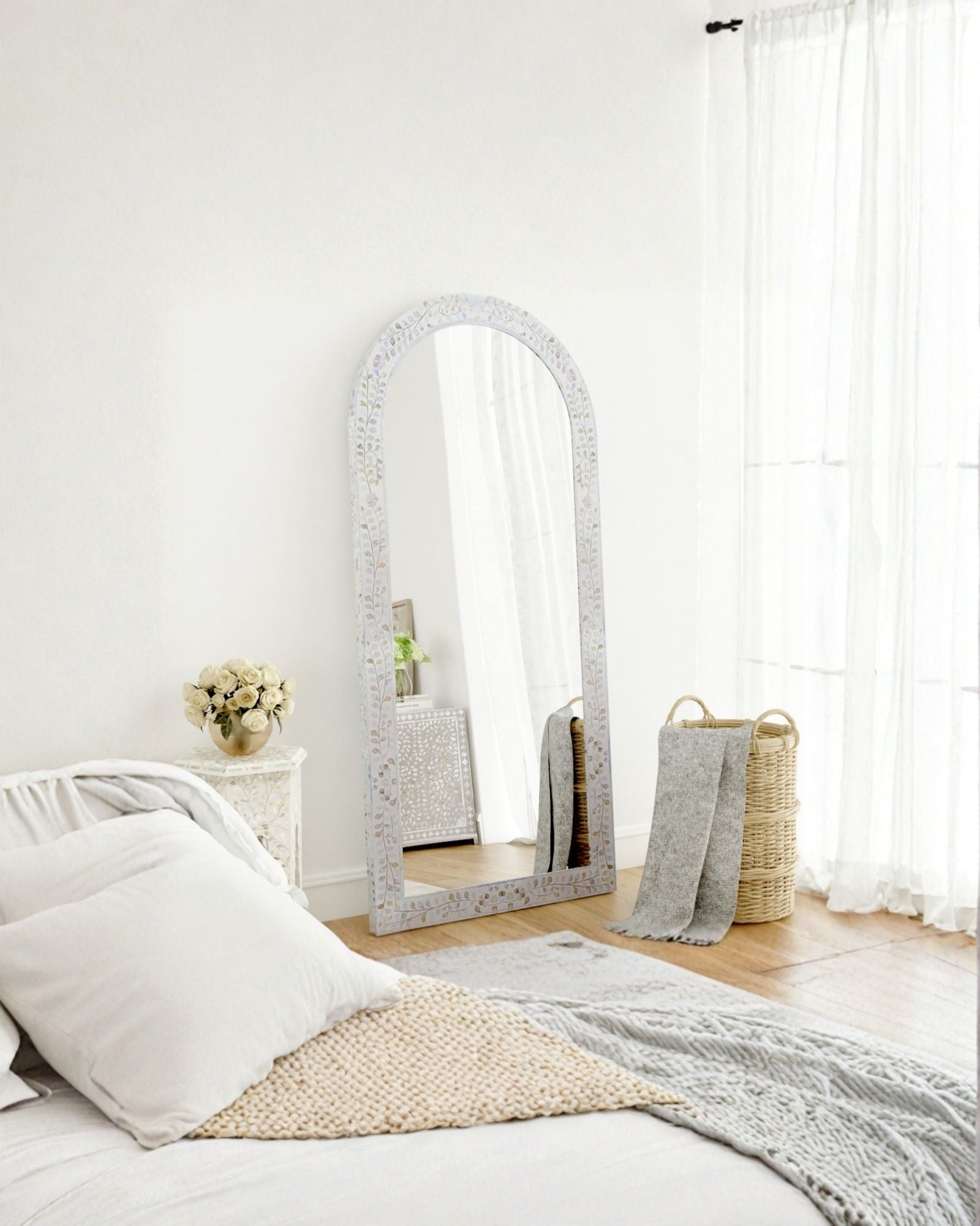 Iris Mirror - White Mother of Pearl Inlay - Tabeer Homes
