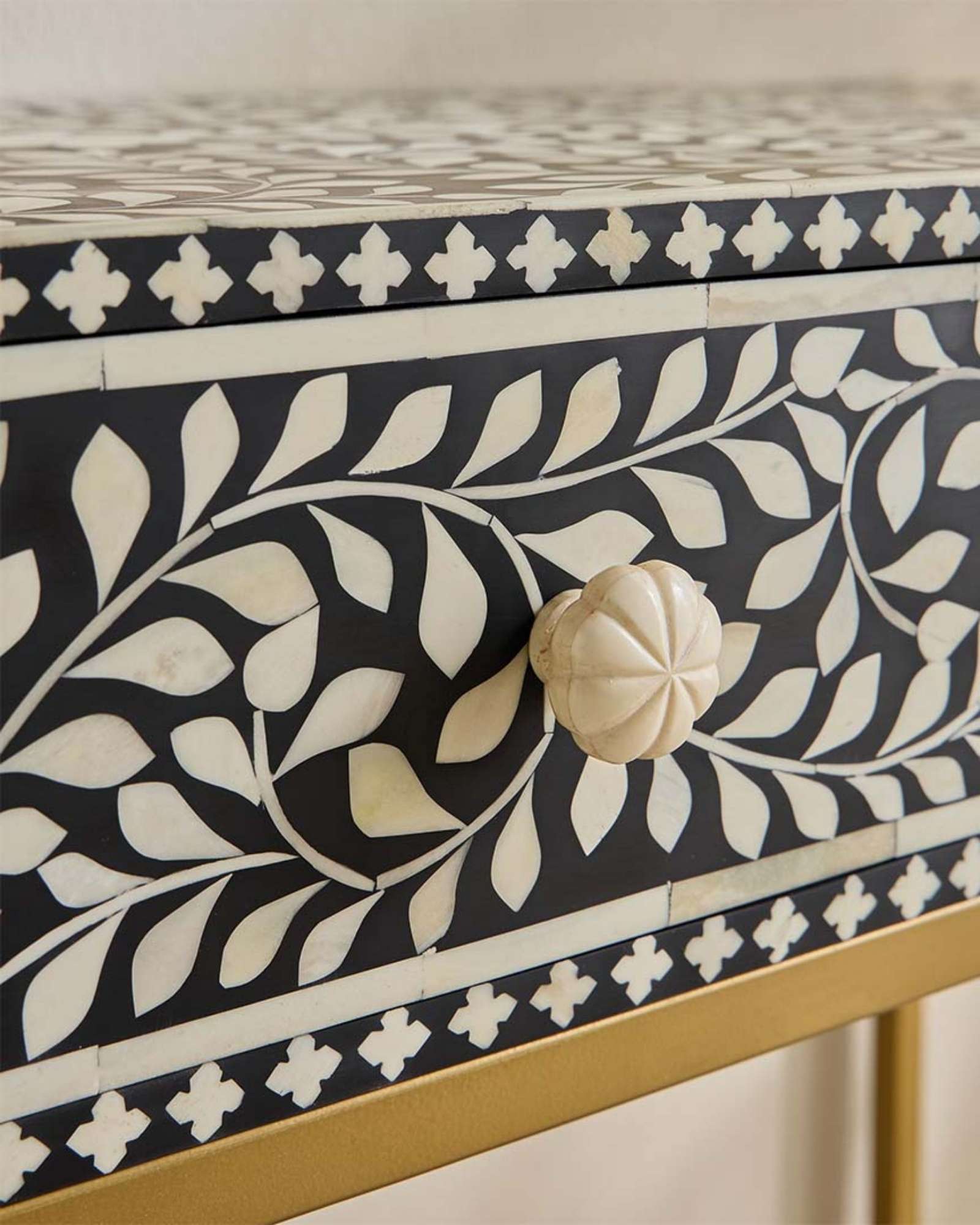 Seema Dresser Console & Stool - Black & White Bone Inlay - Tabeer Homes