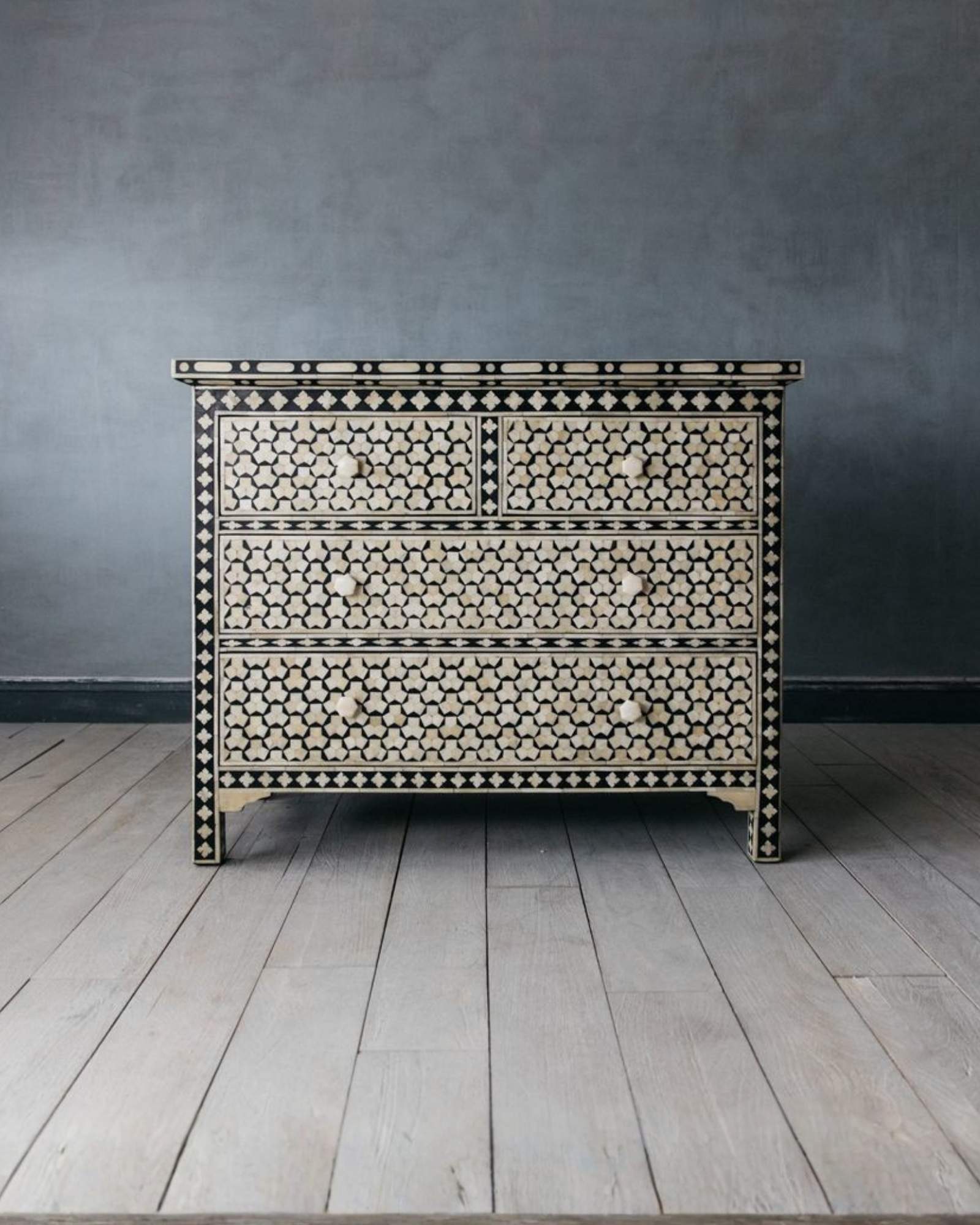 Vaan Chest of Drawers - Black & White Bone Inlay - Tabeer Homes