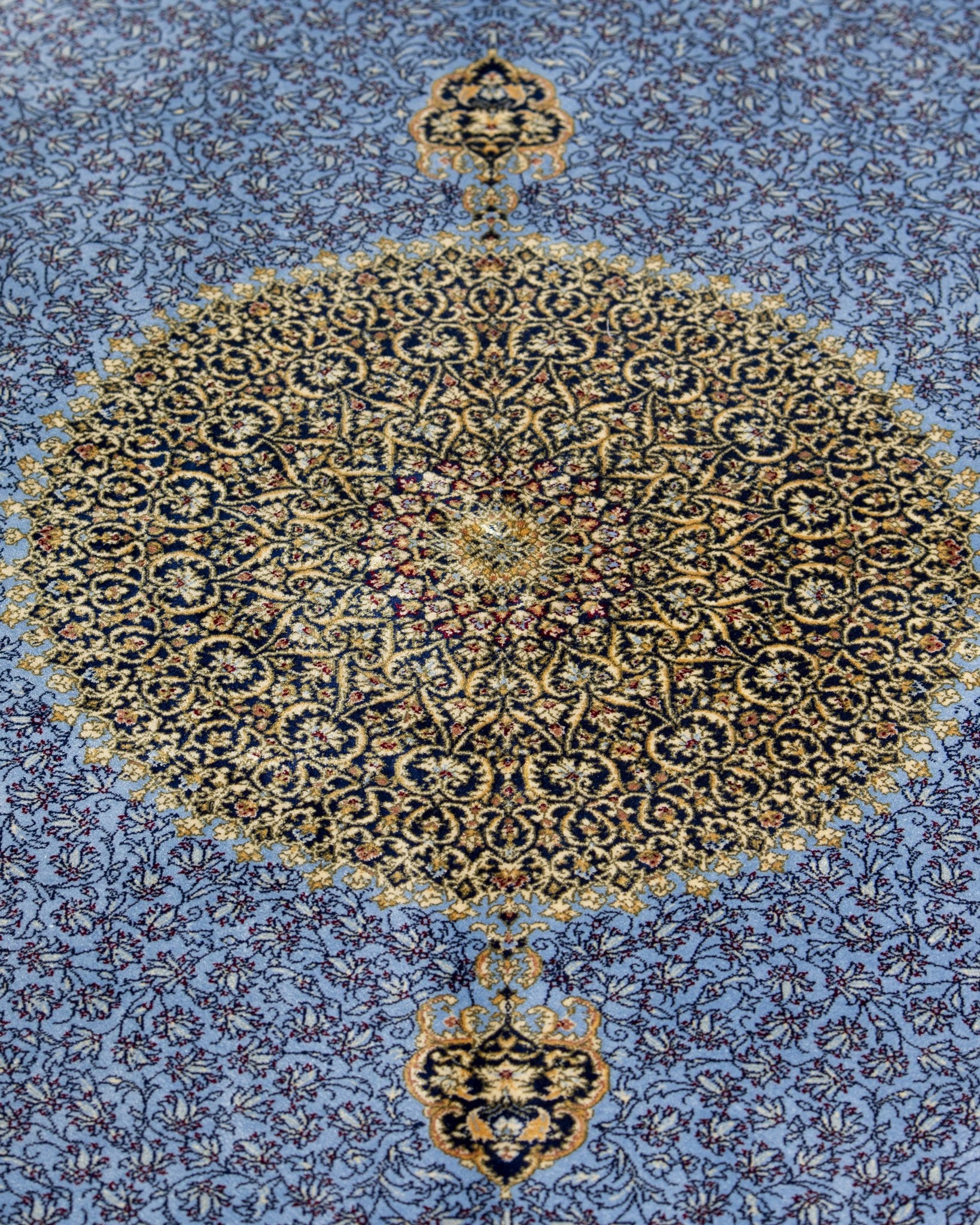 Aseman silk rug medallion with pendant detail