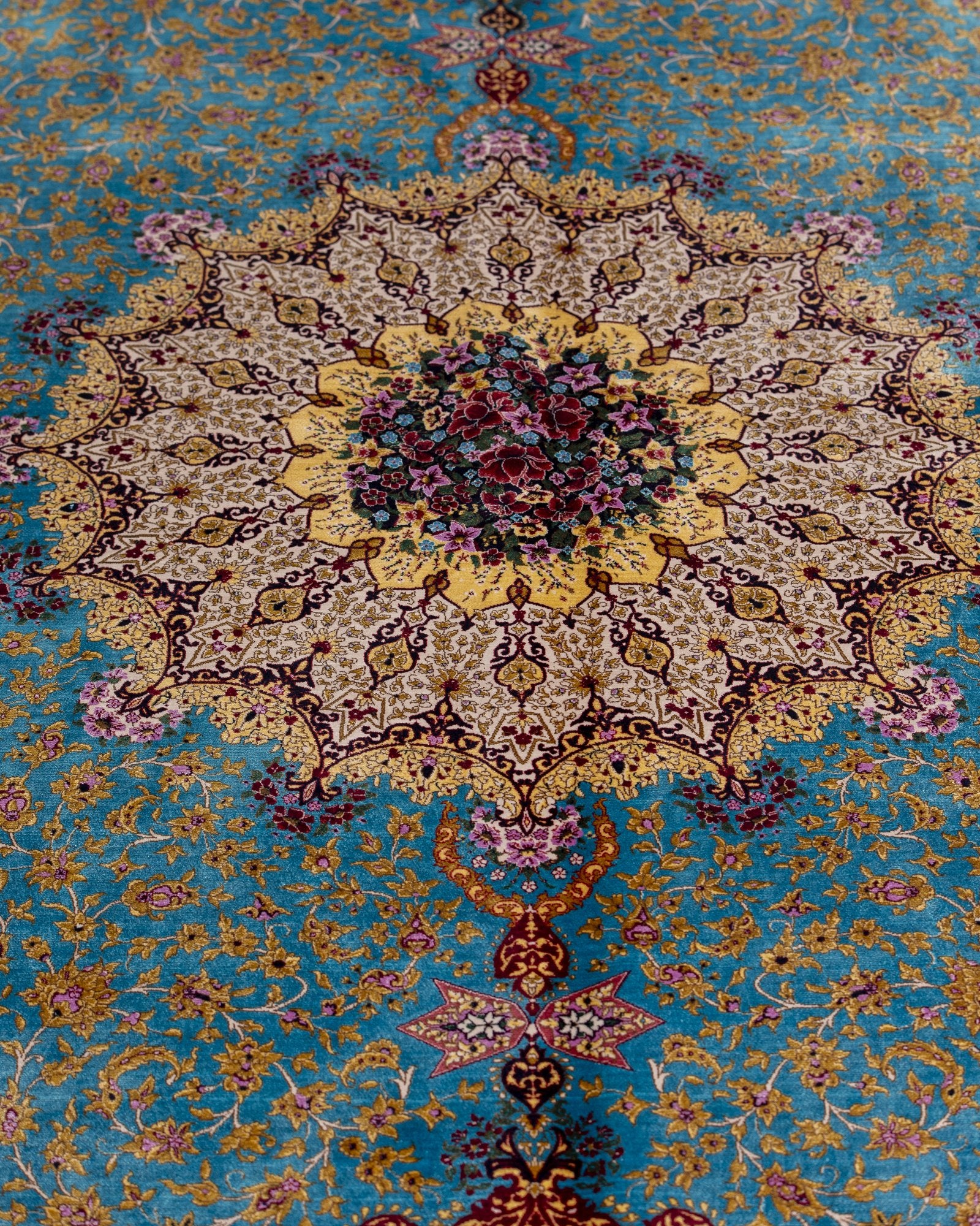 Camilla Persian silk rug pile texture and sheen, aqua blue 200 x 300 cm - Tabeer Homes Dubai
