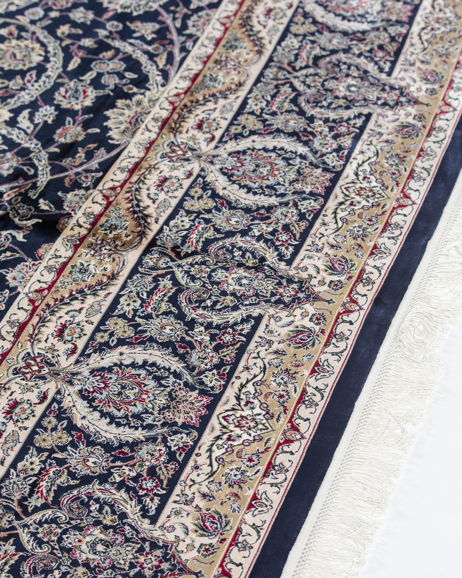 Cyrene Persian silk rug centre medallion close-up, midnight navy 250 x 350 cm - Tabeer Homes Dubai