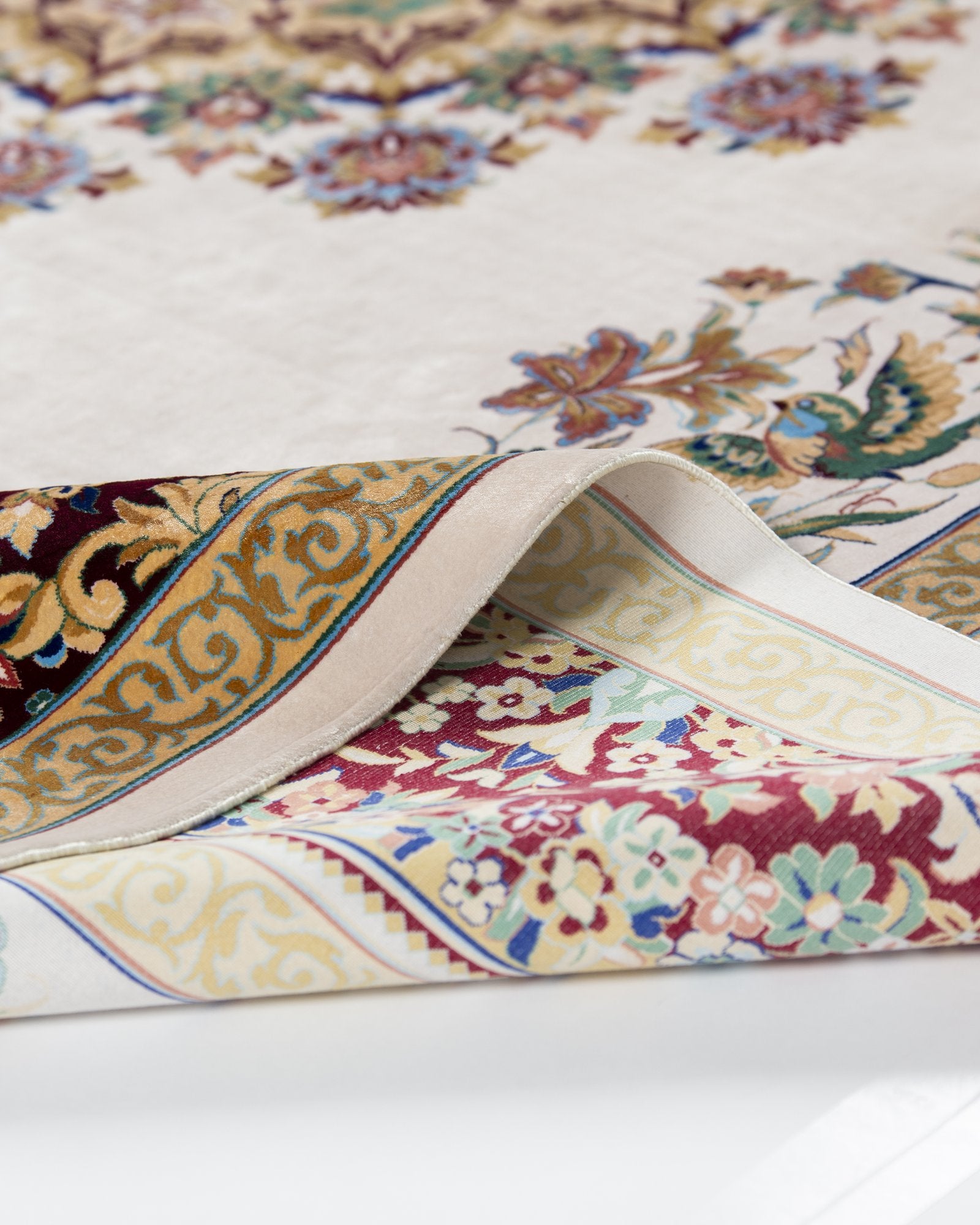 Damaris Persian silk rug folded corner showing fine weave, ivory 200 x 300 cm - Tabeer Homes Dubai