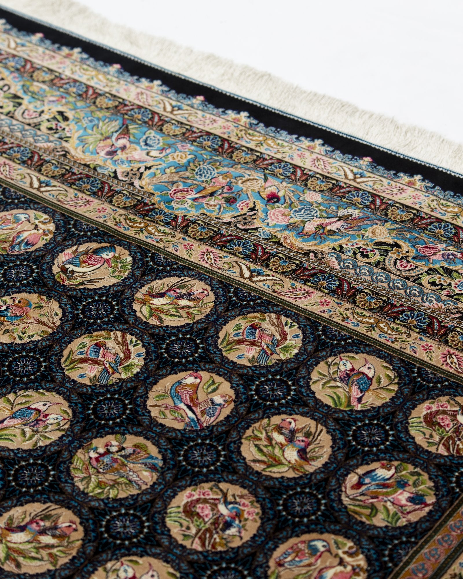Homa Persian silk rug fringe and selvedge detail, black and gold 200 x 300 cm - Tabeer Homes Dubai