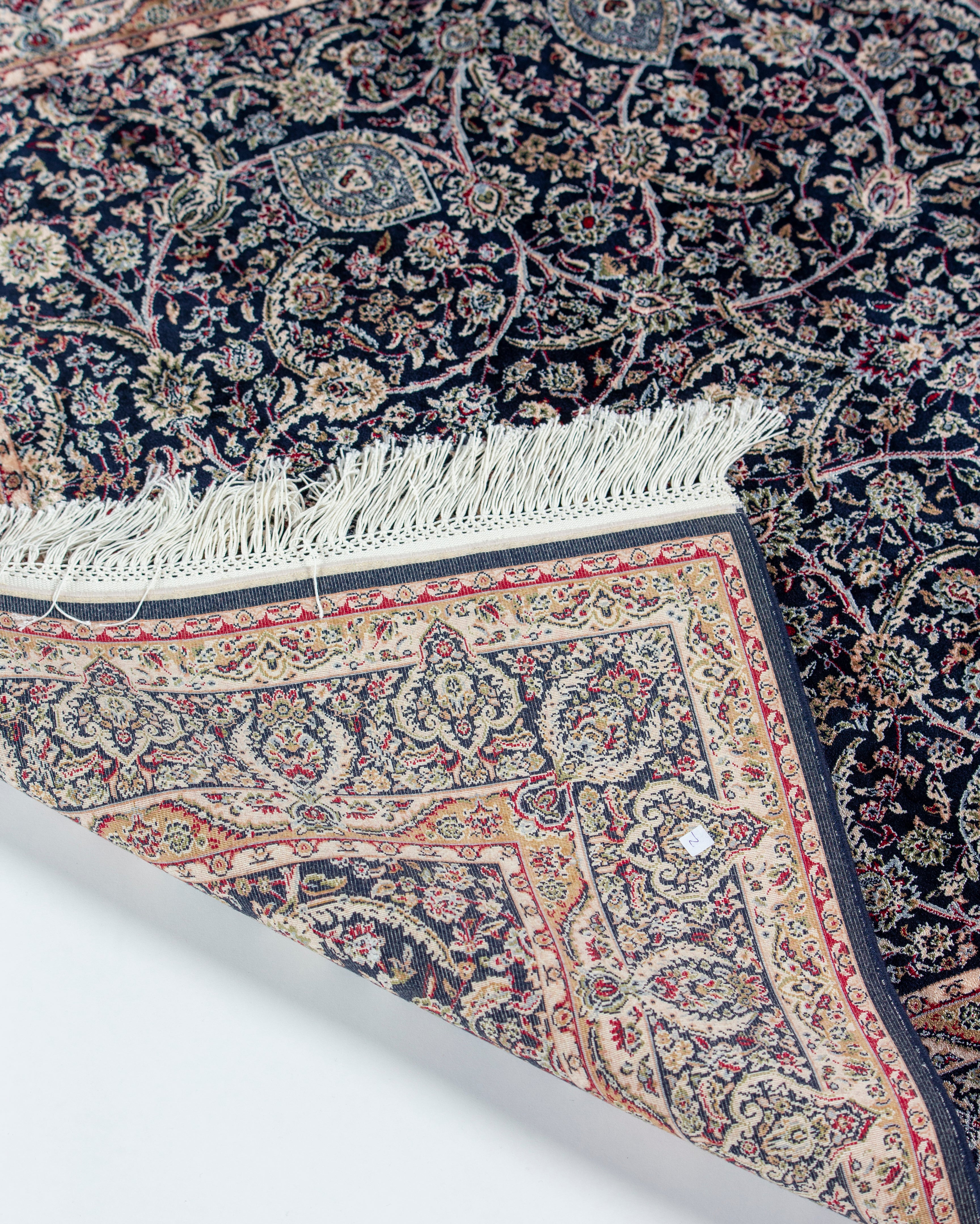Fringe and edge binding of Layla Persian silk rug