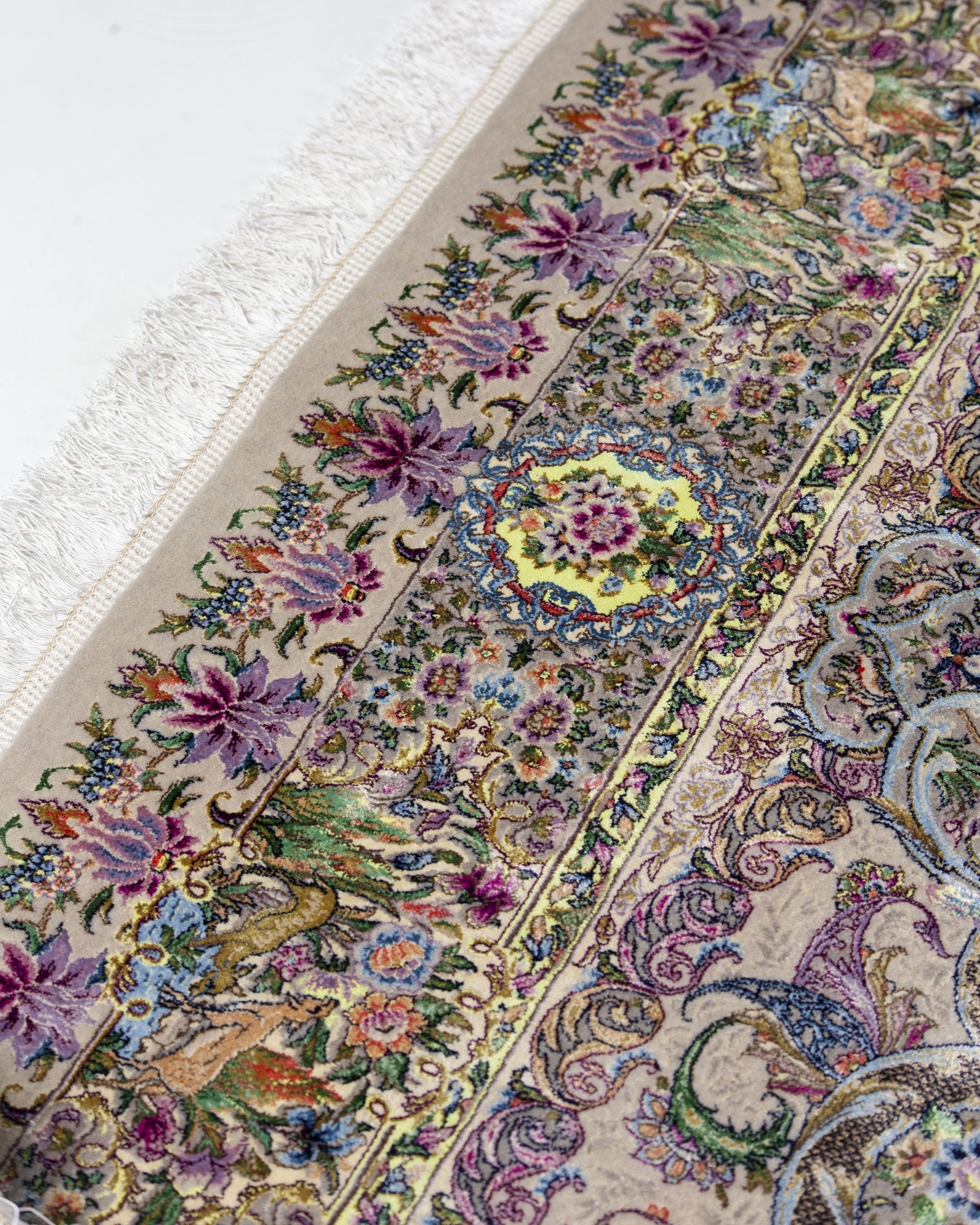 Livia Persian silk and wool rug side view showing depth of colour, ivory beige 200 x 300 cm - Tabeer Homes Dubai