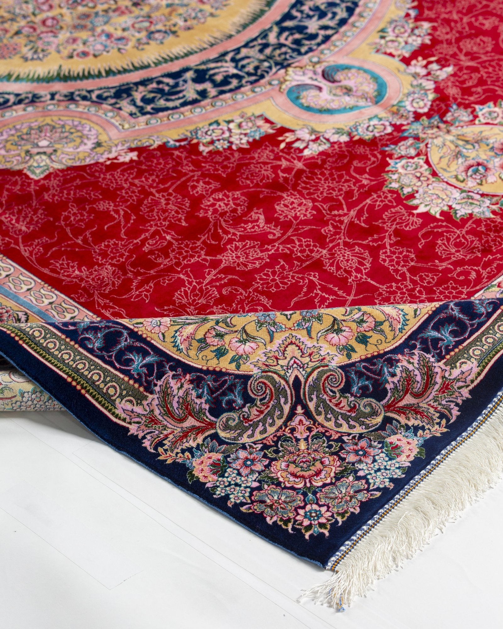 Marguerite Persian silk rug edge binding and back detail, red and ivory 200 x 300 cm - Tabeer Homes Dubai