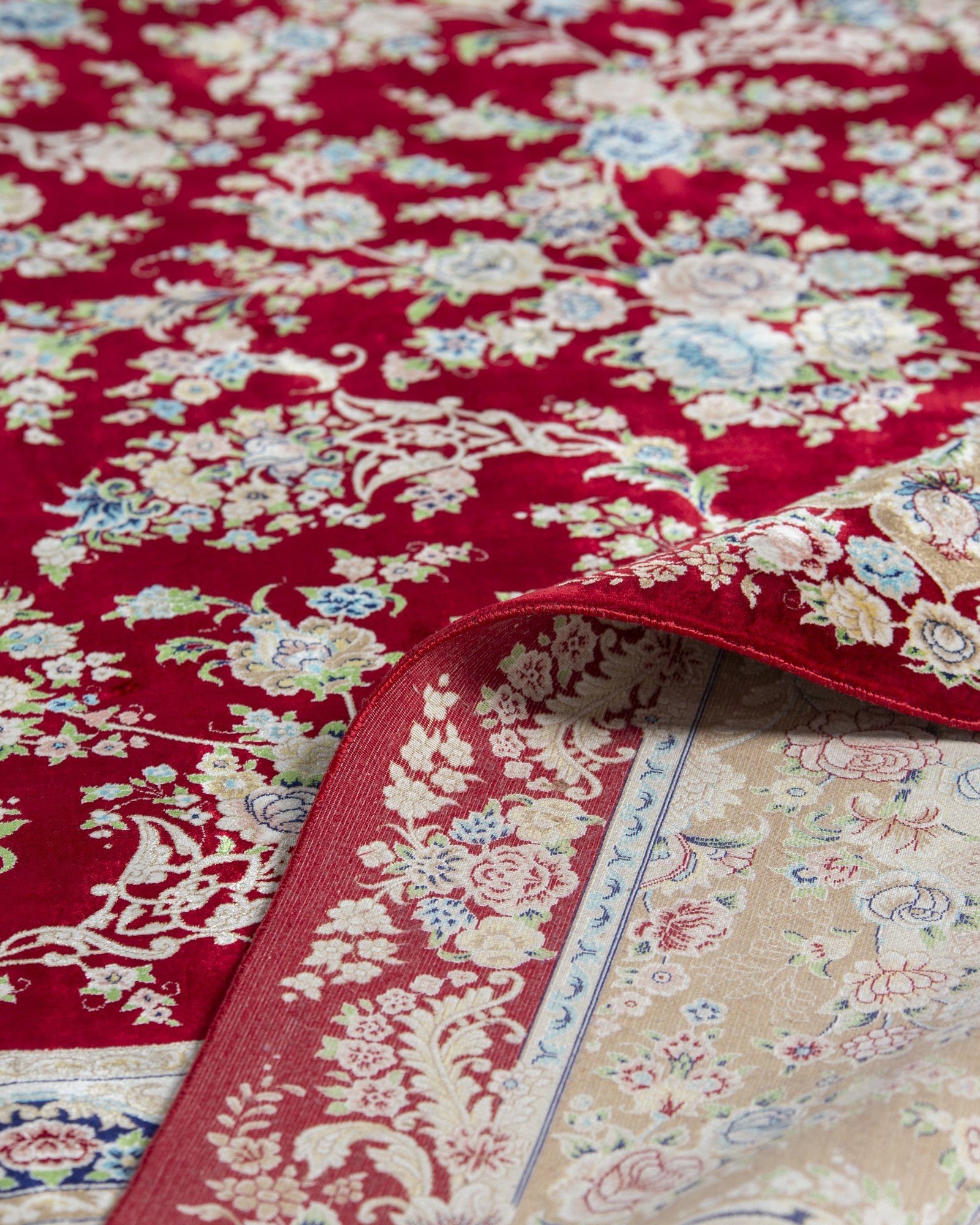 Octavia silk carpet knot density and detail, deep red 300 x 400 cm - Tabeer Homes Dubai