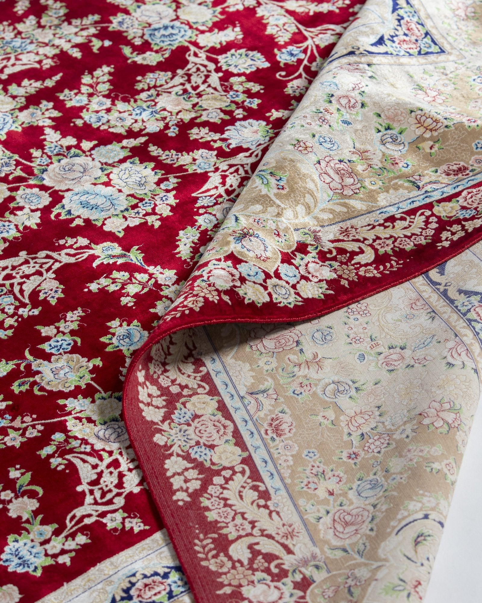 Octavia Persian silk rug corner motif detail in deep red, 300 x 400 cm - Tabeer Homes Dubai