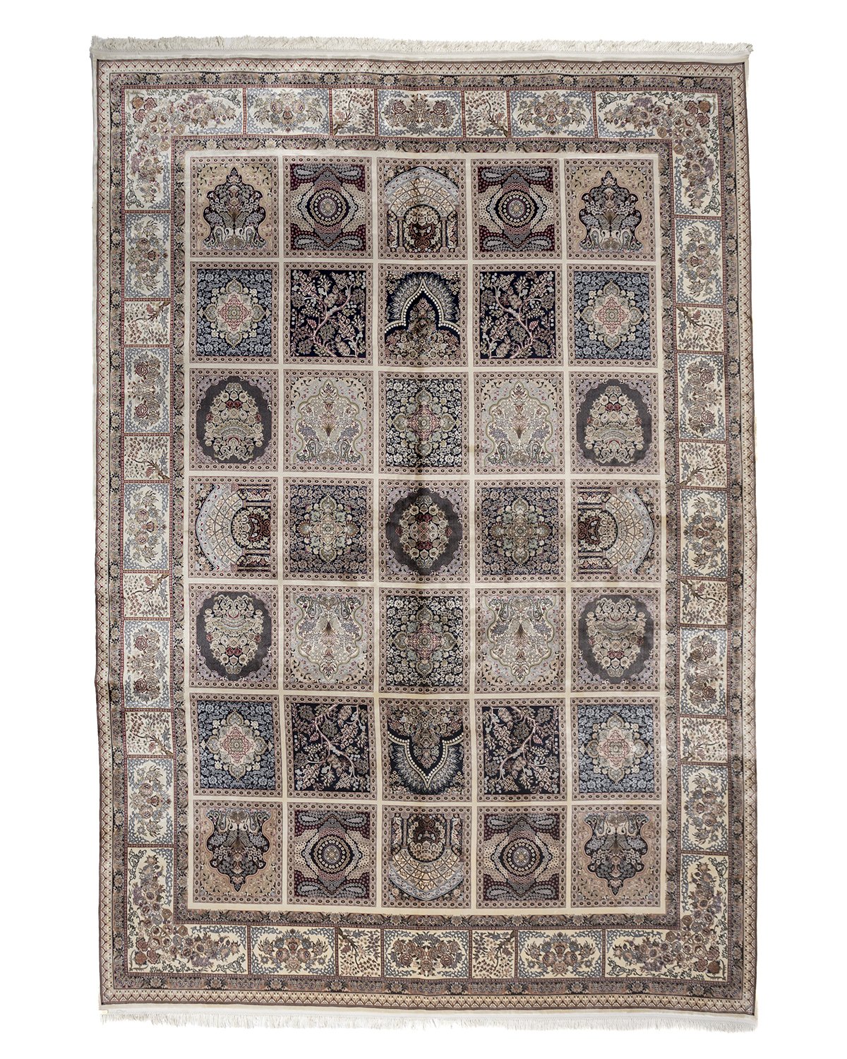 Pariwash Persian silk carpet 250 x 350 cm in ivory and grey, full overhead view - Tabeer Homes Dubai