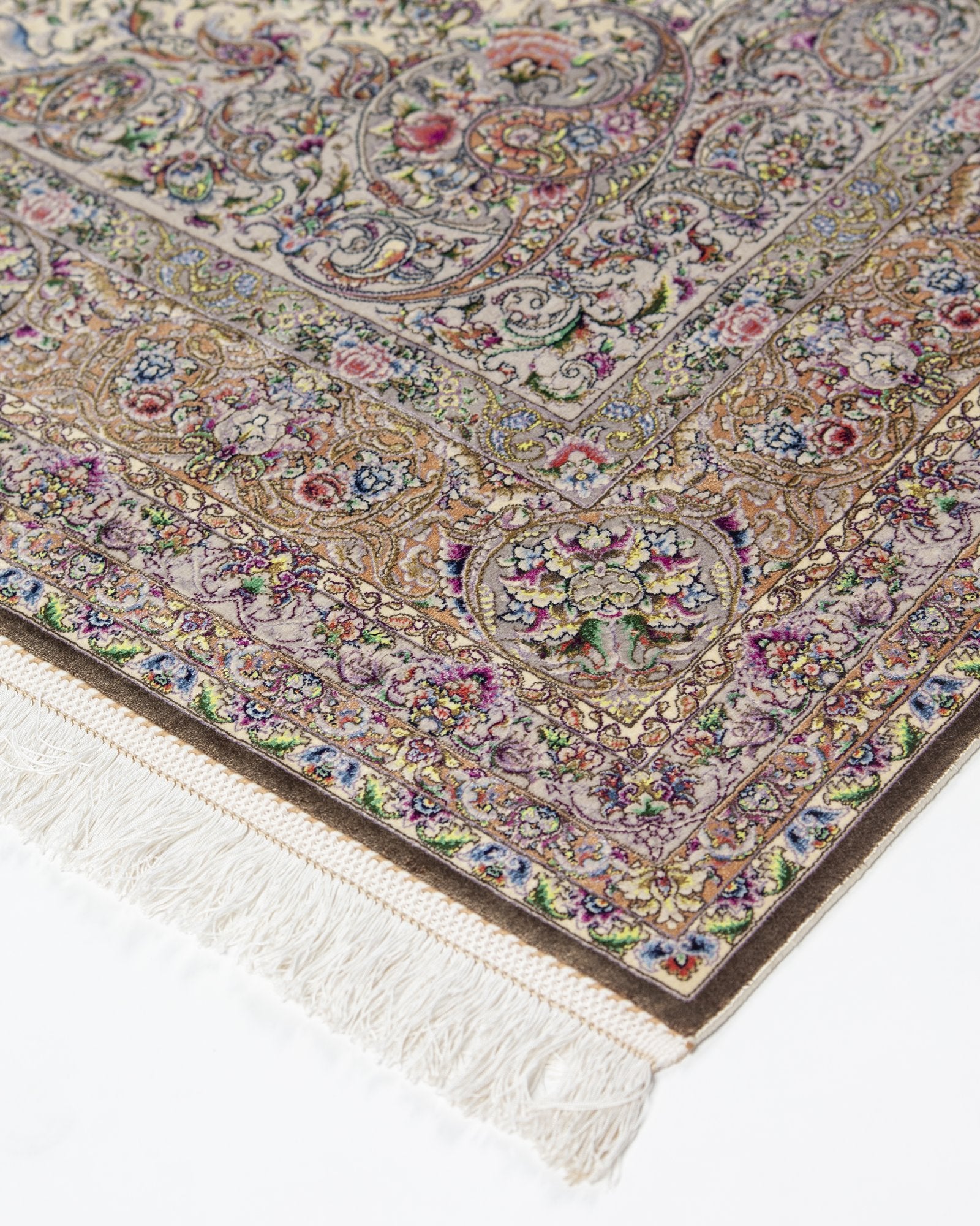 Perla Persian silk and wool carpet reverse and selvedge detail, taupe 225x150 cm - Tabeer Homes Dubai