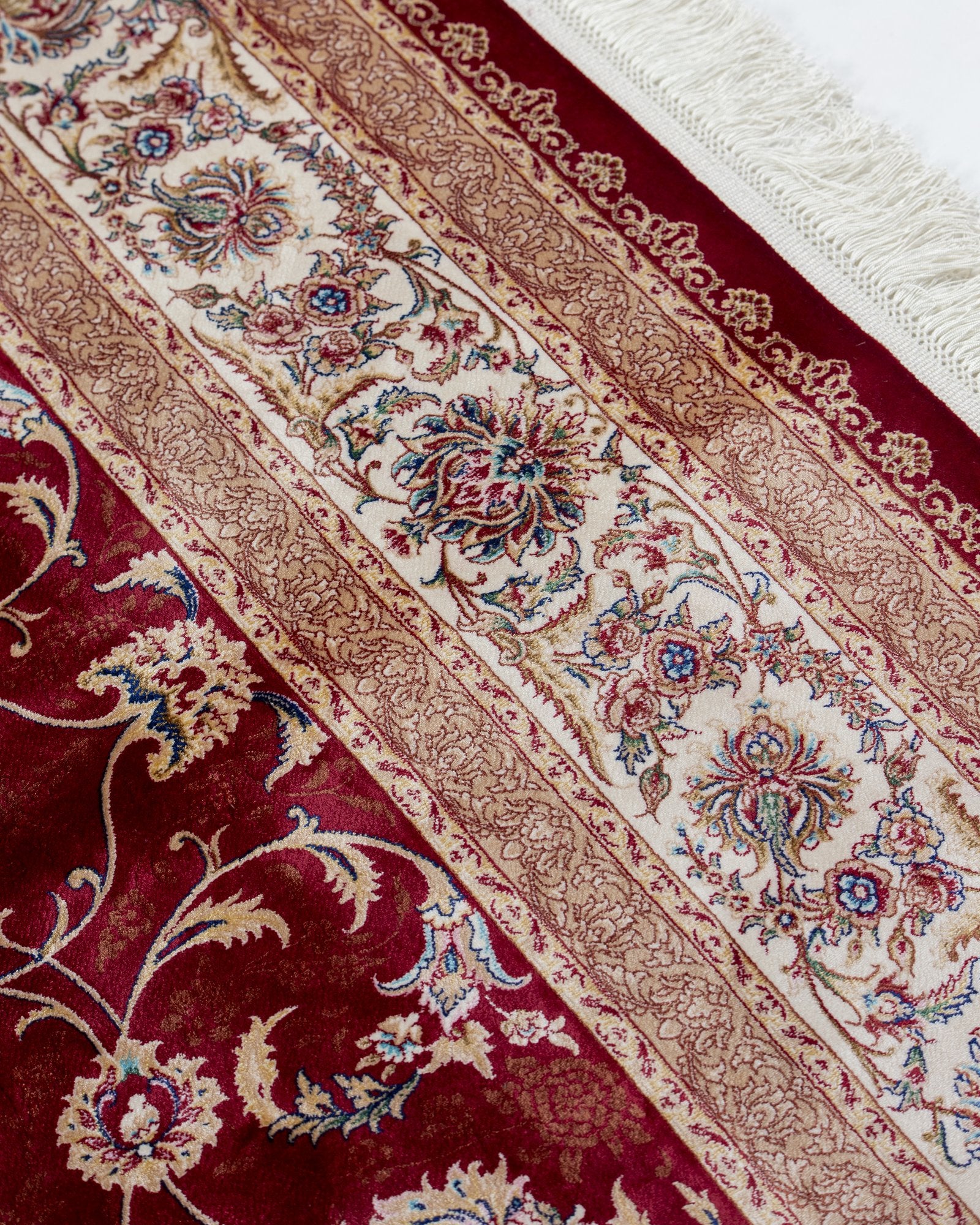 Ravenna Persian silk rug pile texture and sheen, crimson red 200 x 300 cm - Tabeer Homes Dubai