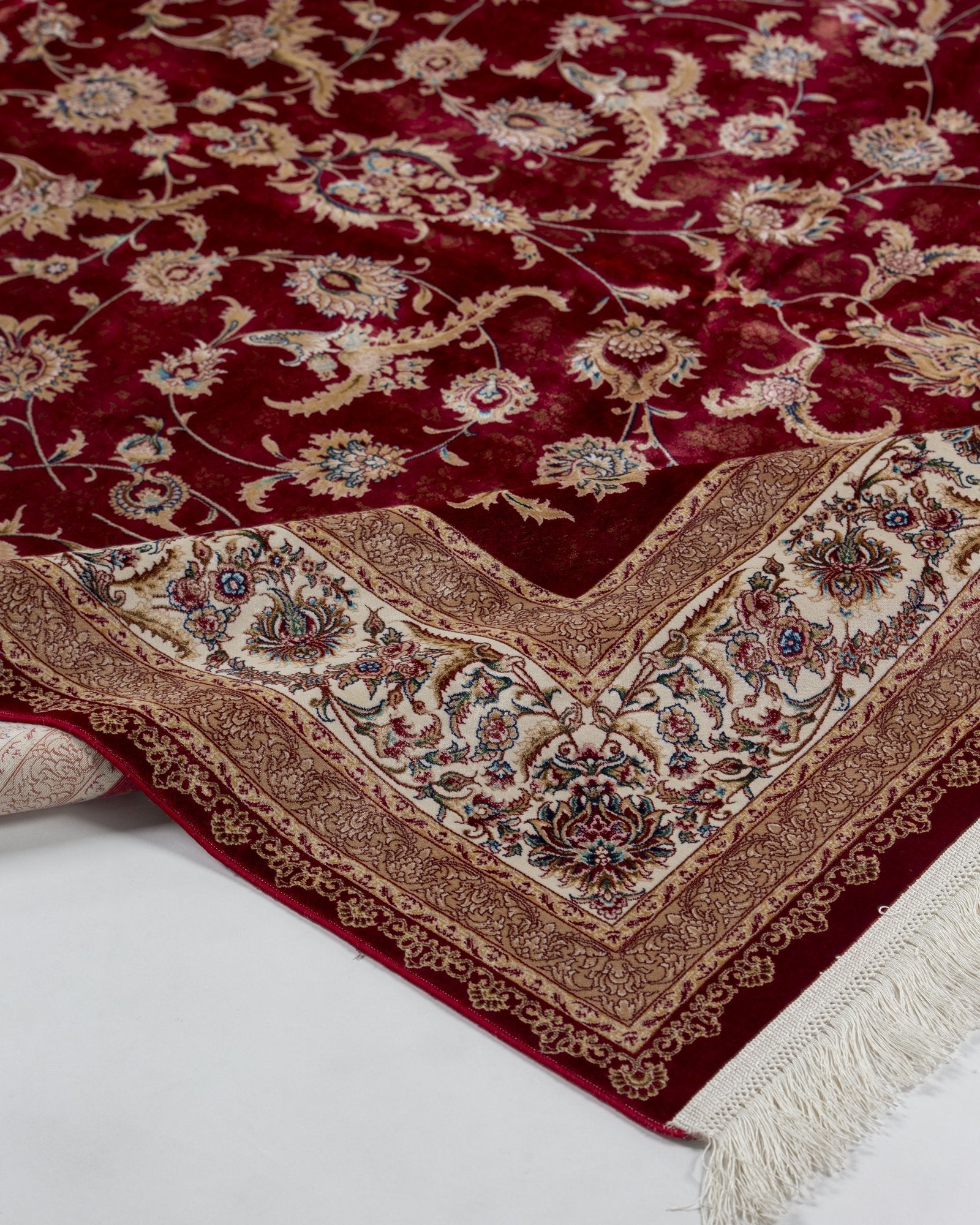 Ravenna silk carpet field pattern detail in crimson red, 200 x 300 cm - Tabeer Homes Dubai