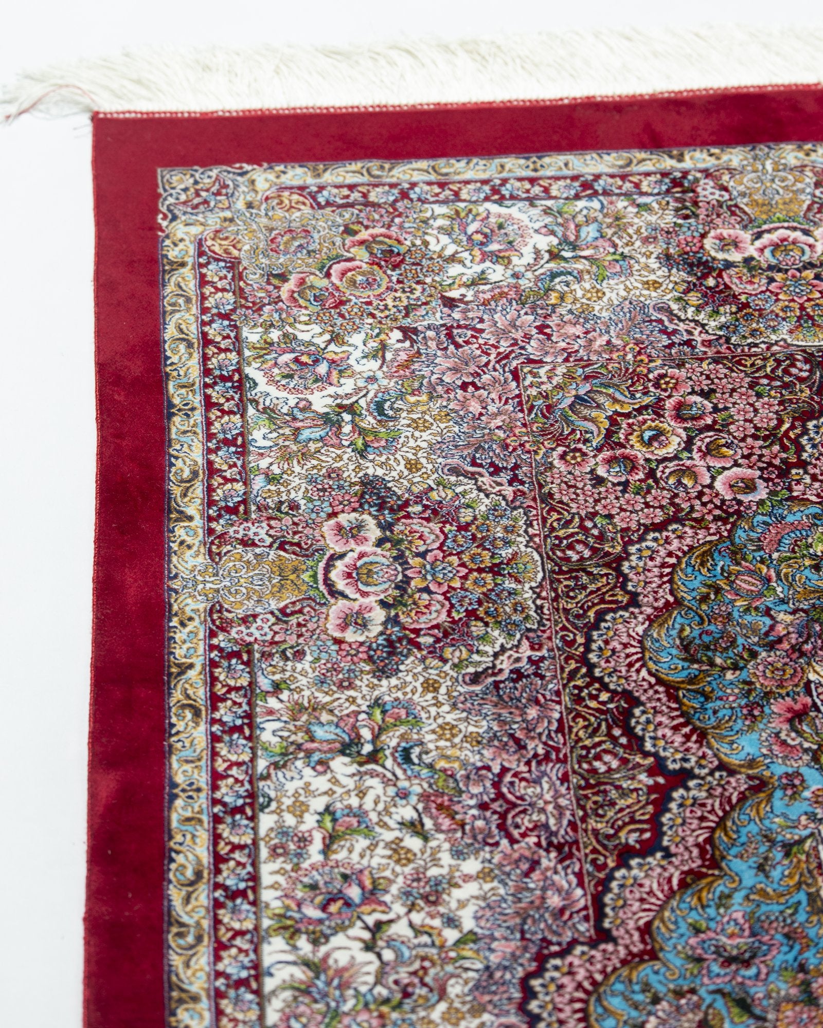 Roxana Persian silk carpet pile texture close-up, red 225x150 cm - Tabeer Homes Dubai