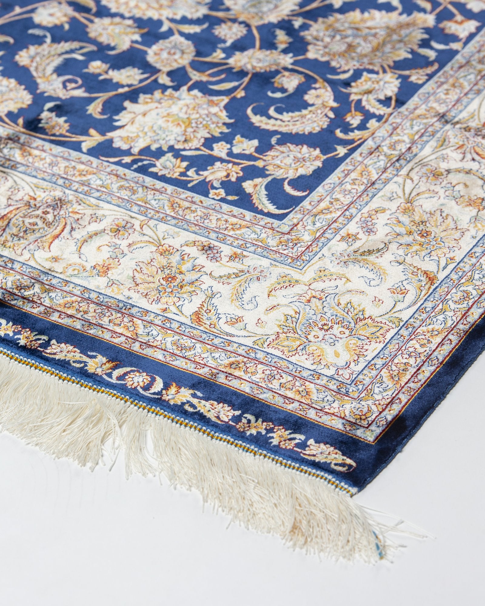 Sapphira Persian silk carpet corner and fringe detail, royal blue 225x150 cm - Tabeer Homes Dubai