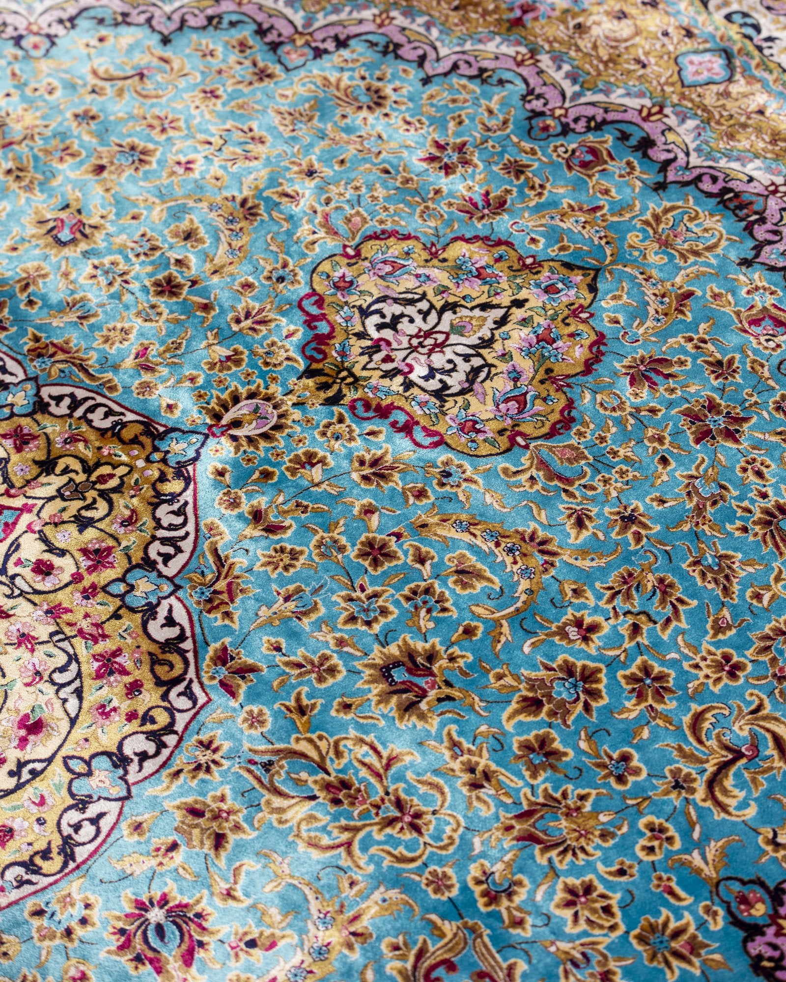 Sepideh Persian silk rug fringe and selvedge detail, celadon blue 250 x 350 cm - Tabeer Homes Dubai