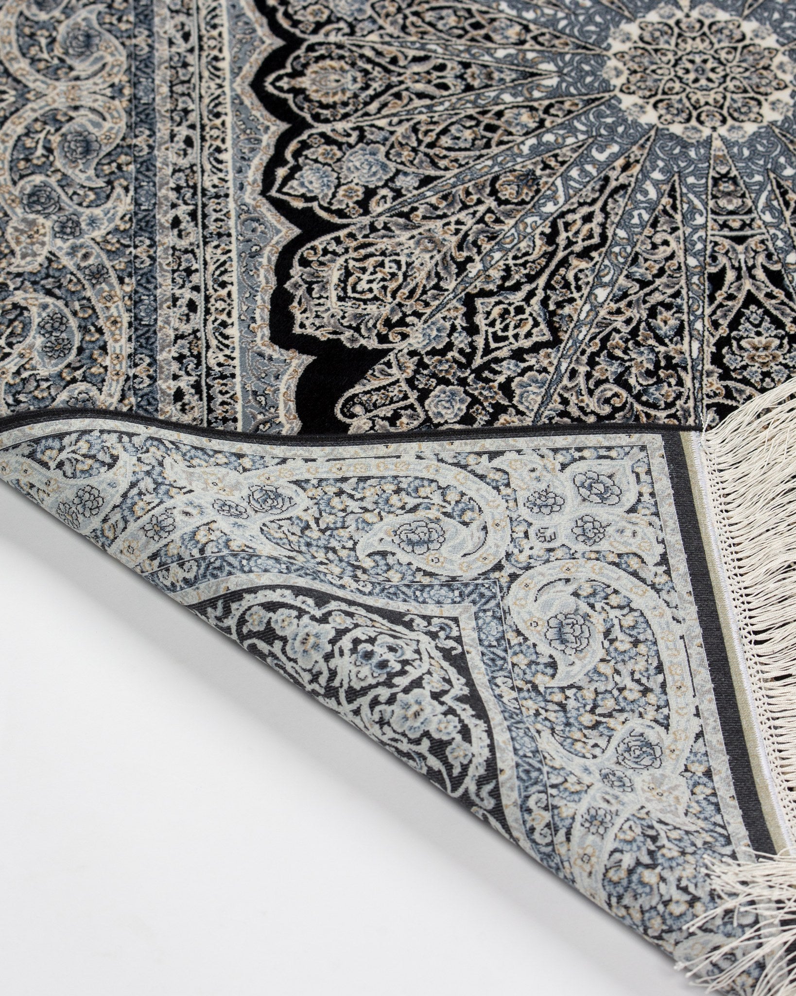Shabnam silk rug border and field detail