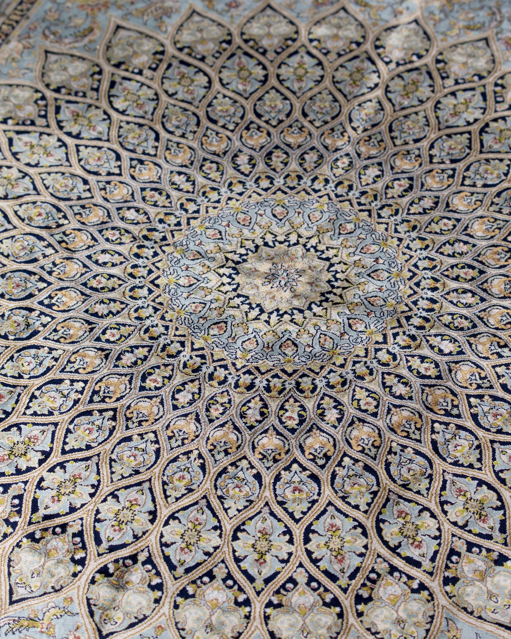 Border pattern detail of the Sitareh silk rug