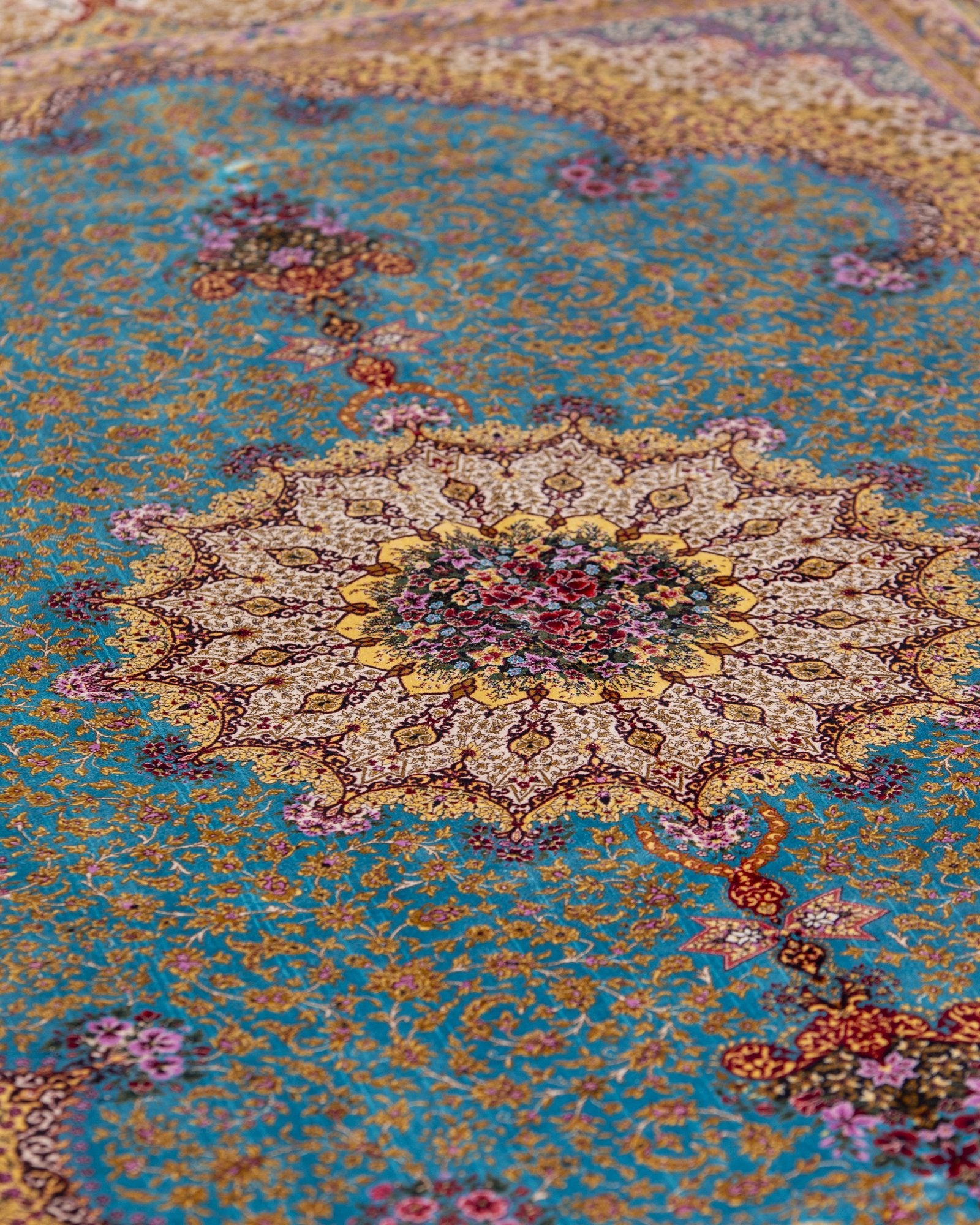 Thalia Persian silk carpet design detail, teal 225x150 cm - Tabeer Homes Dubai