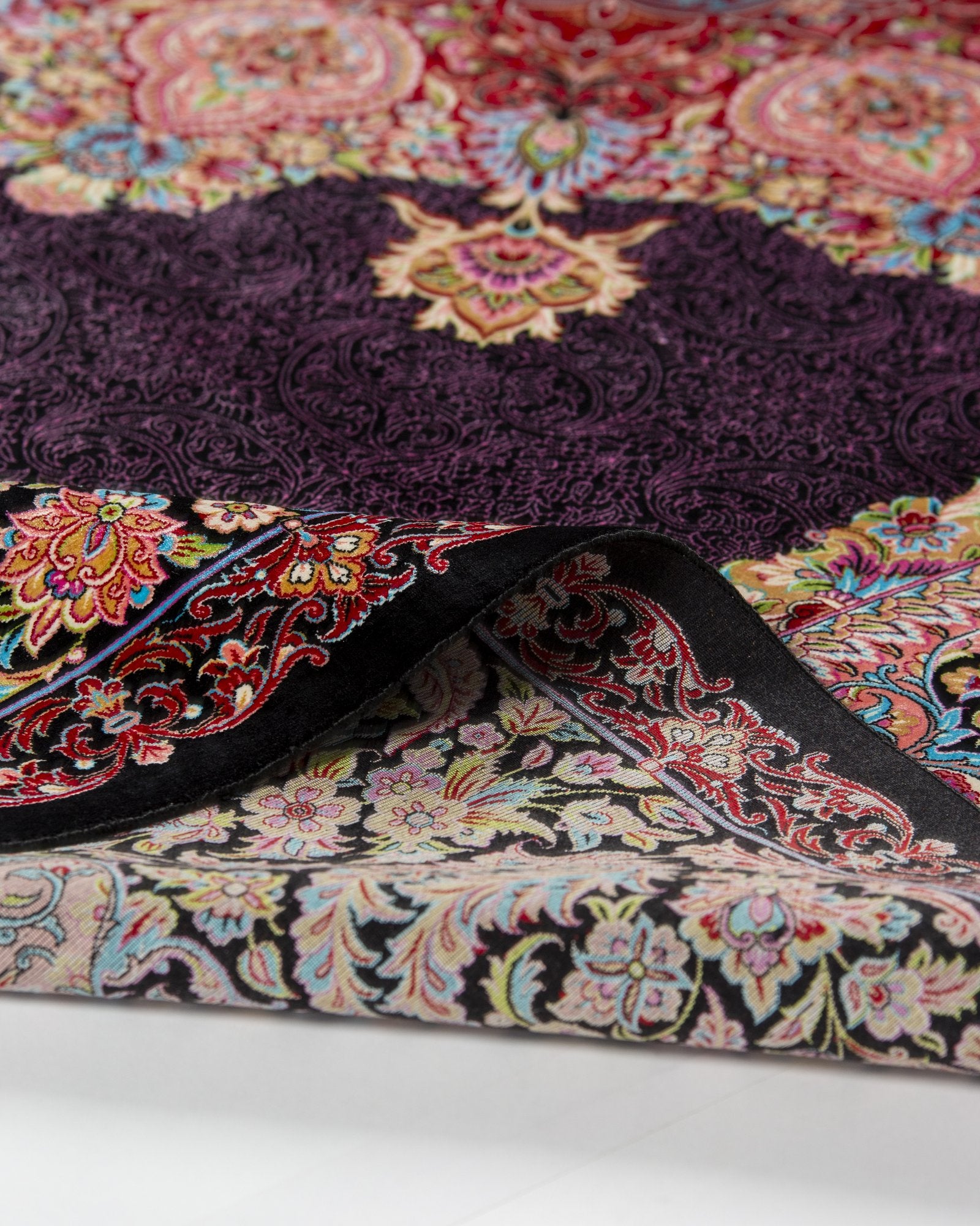 Valentina Persian silk rug edge binding and back detail, aubergine 200 x 300 cm - Tabeer Homes Dubai