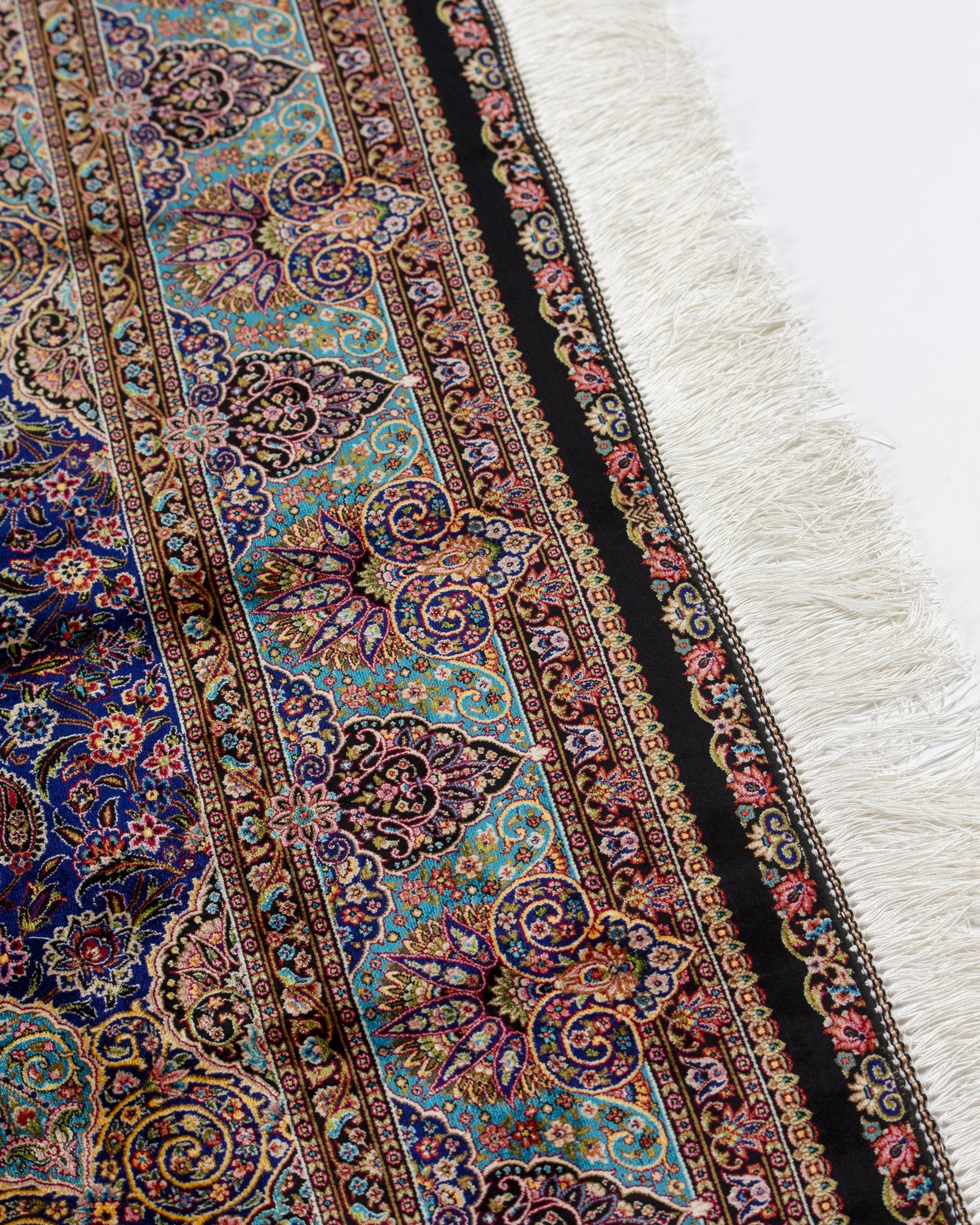 Violetta Persian silk carpet border and pattern detail, navy 225x150 cm - Tabeer Homes Dubai