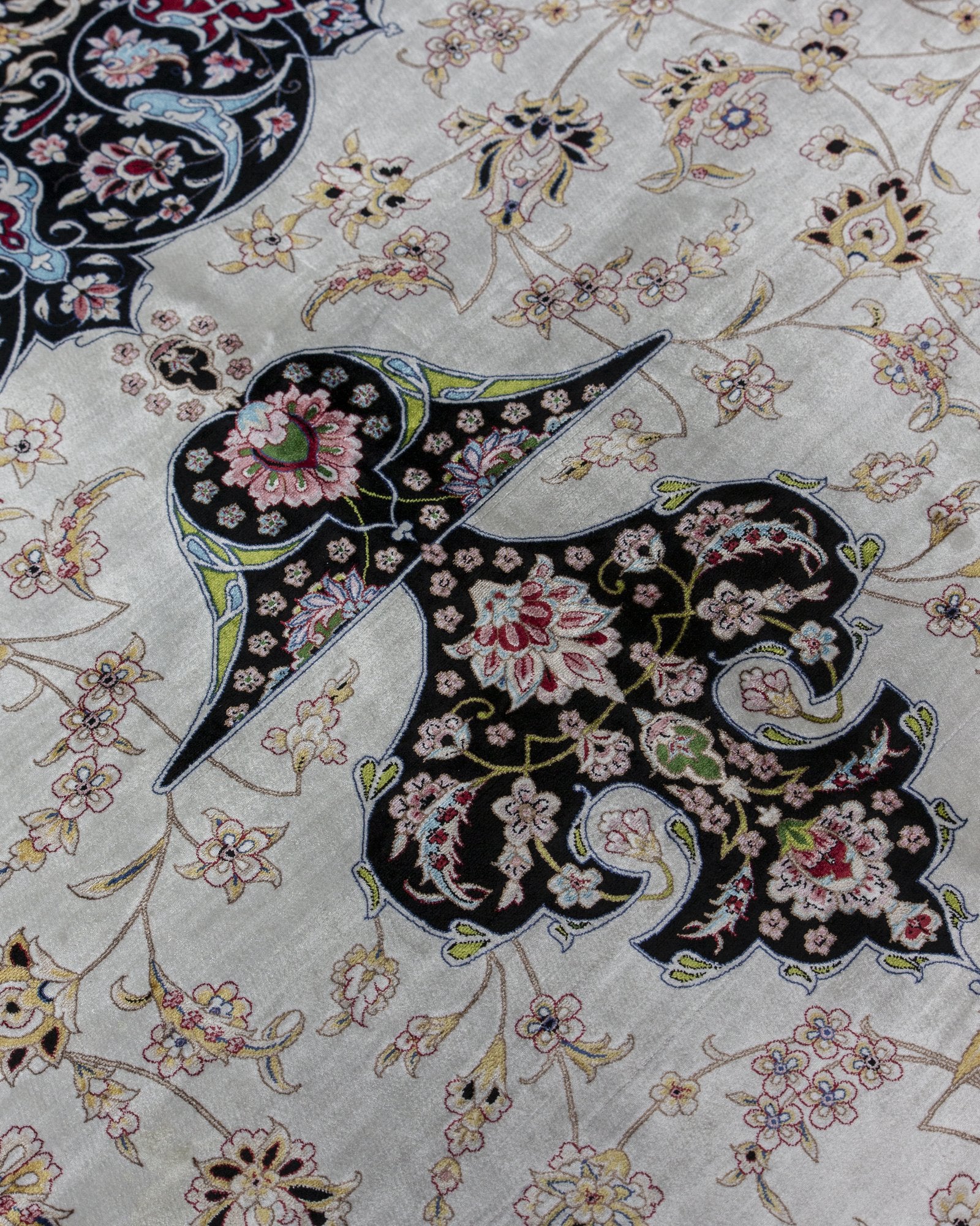 Yalda silk carpet floral motif close-up in ivory and navy, 300 x 400 cm - Tabeer Homes Dubai