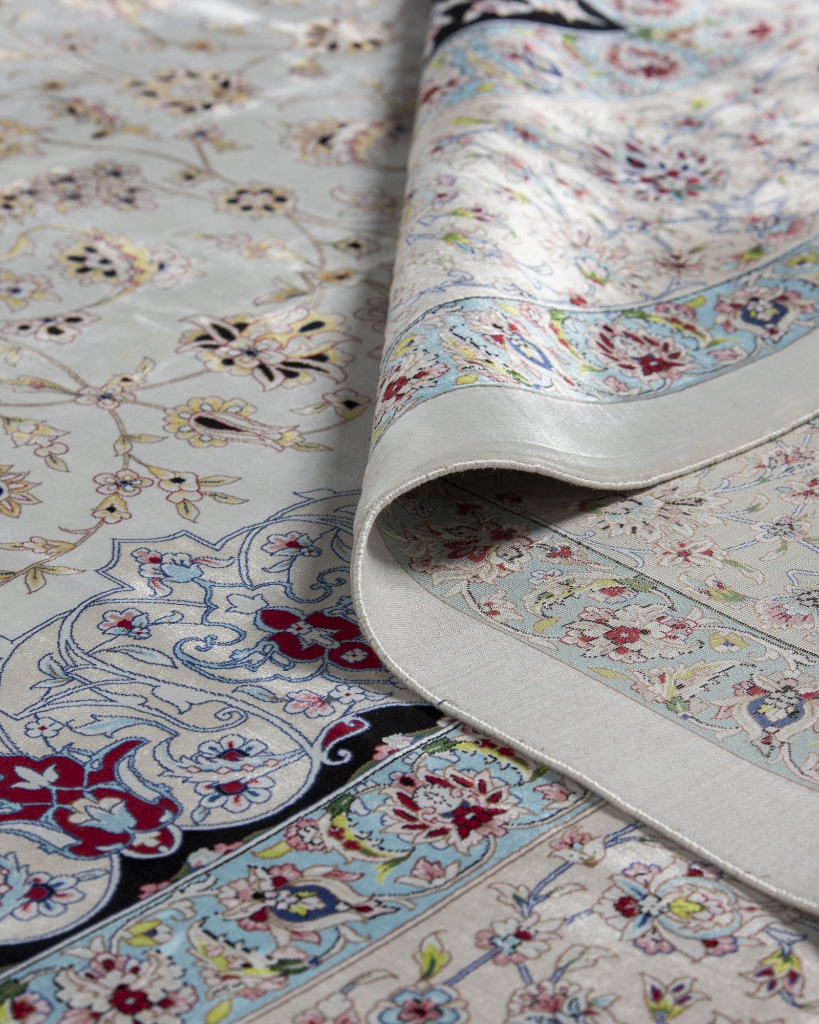 Yalda Persian silk rug side view showing depth of colour, ivory and navy 300 x 400 cm - Tabeer Homes Dubai