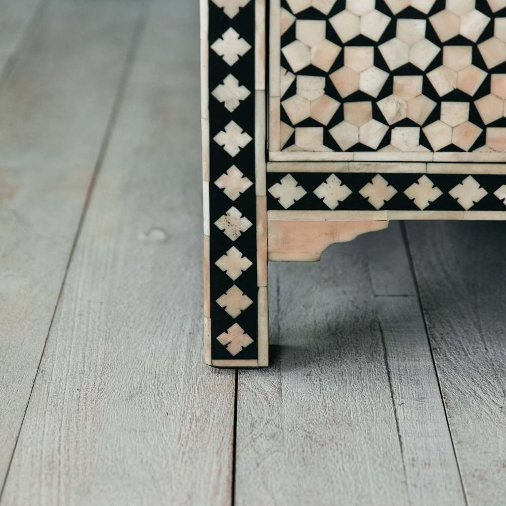 Vaan Chest of Drawers - Black & White Bone Inlay - Tabeer Homes
